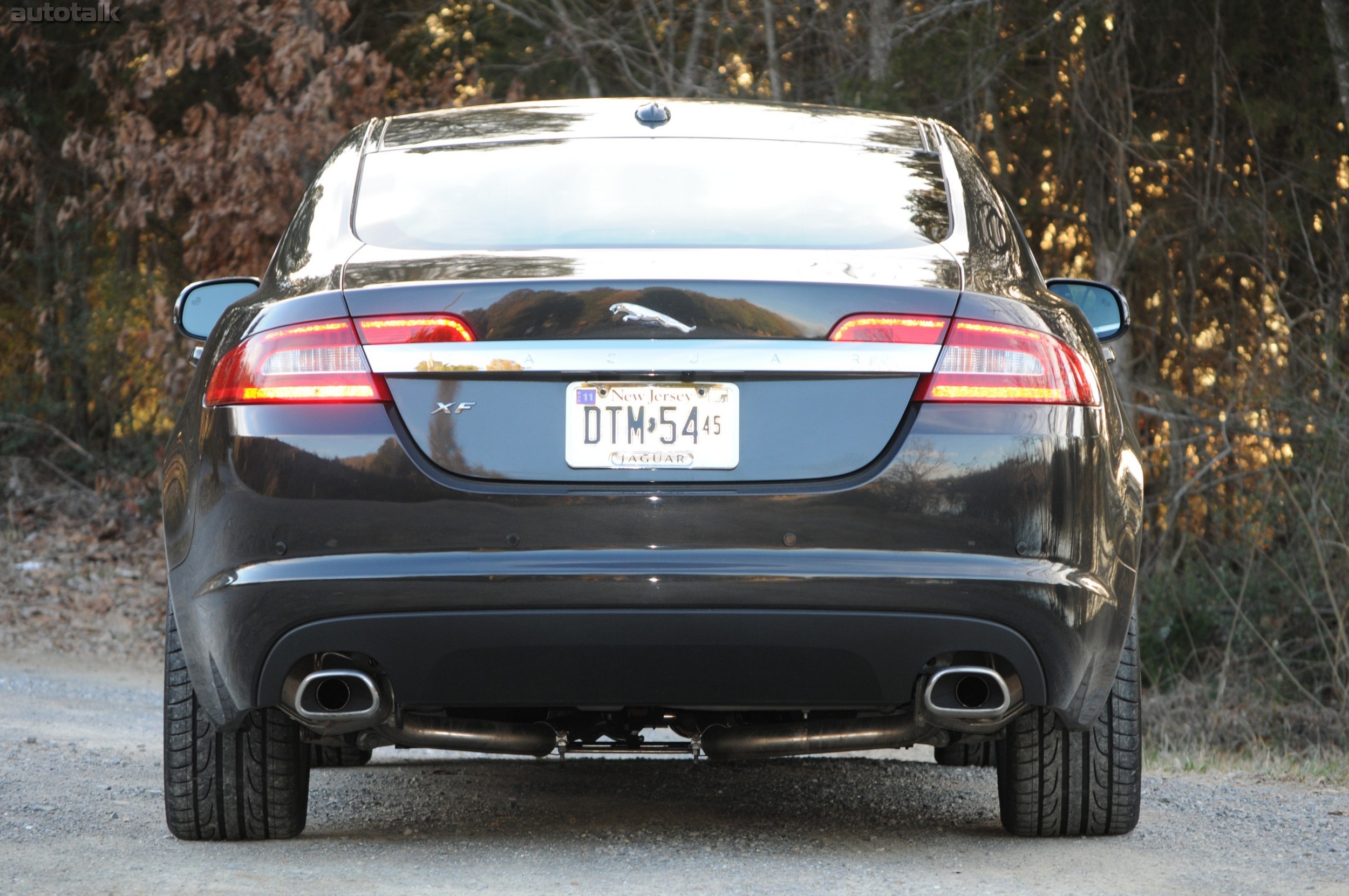 2011 Jaguar XF Review