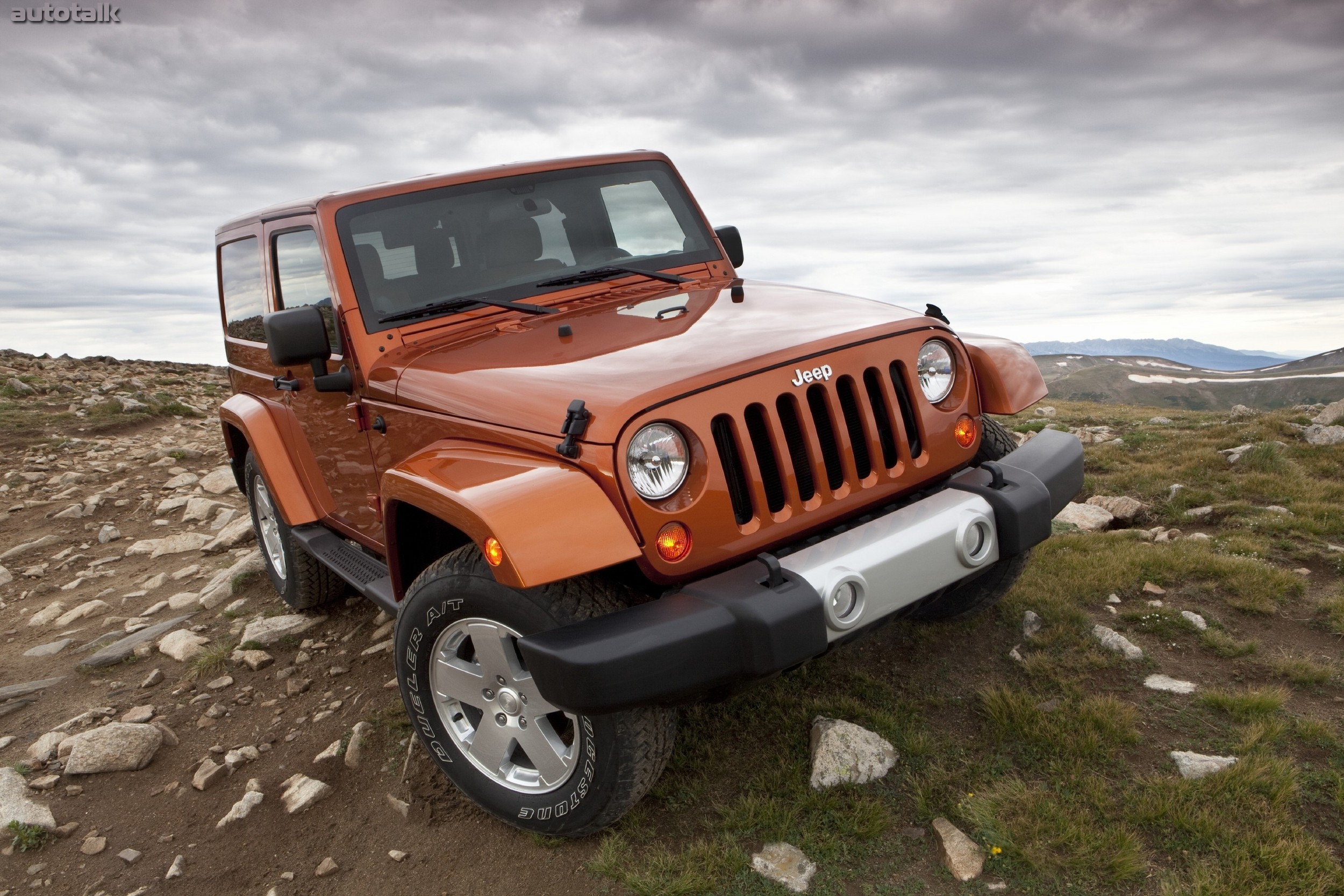 2011 Jeep Wrangler Sahara and Wrangler Unlimited Sahara