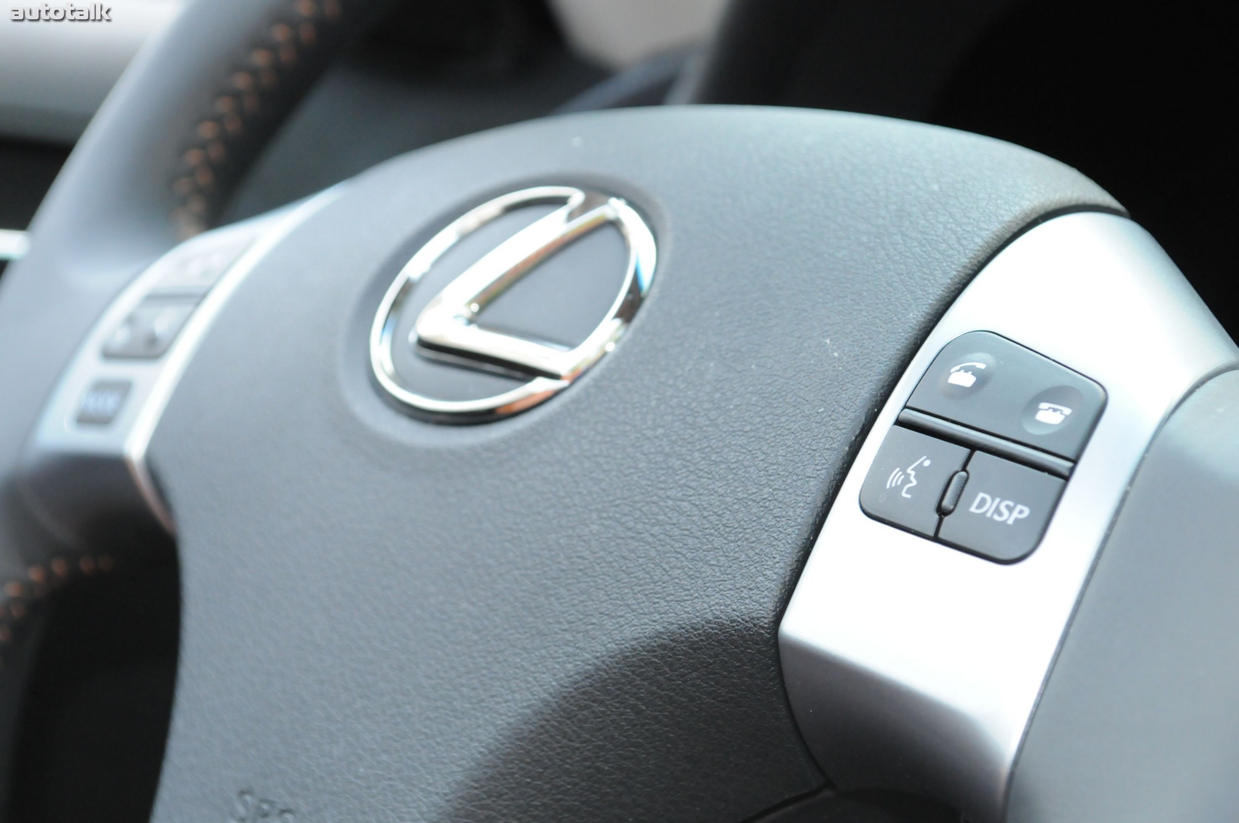 2011 Lexus IS250C Review