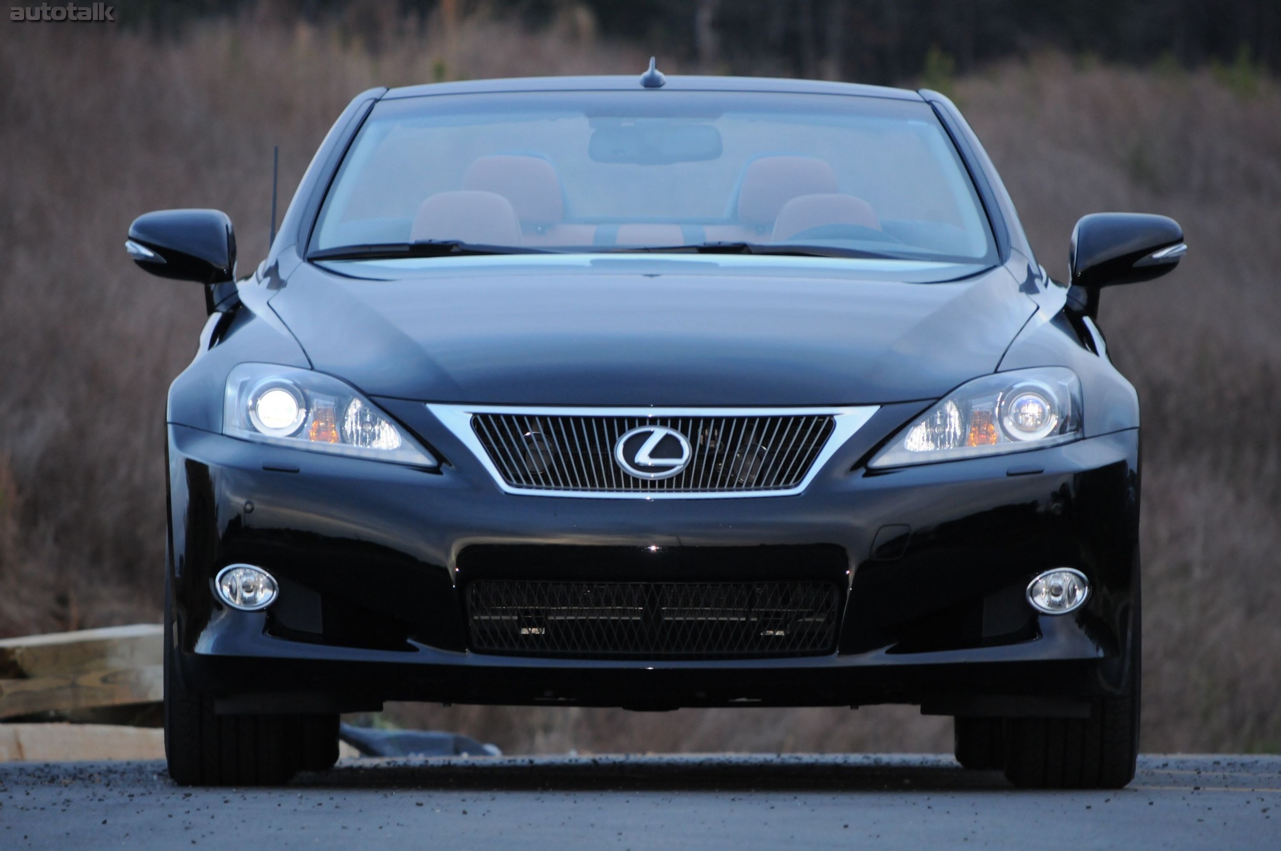 2011 Lexus IS250C Review