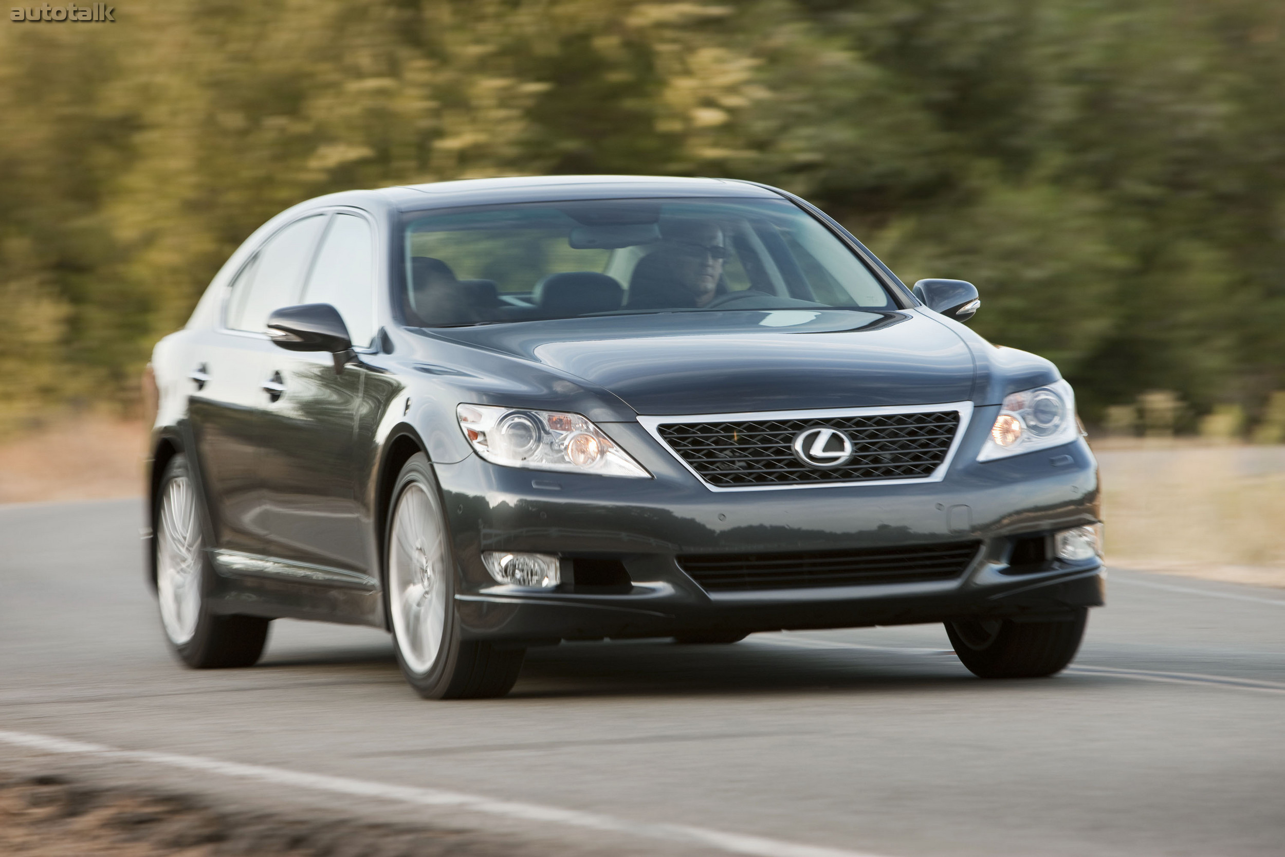 2011 Lexus LS 460 Sport