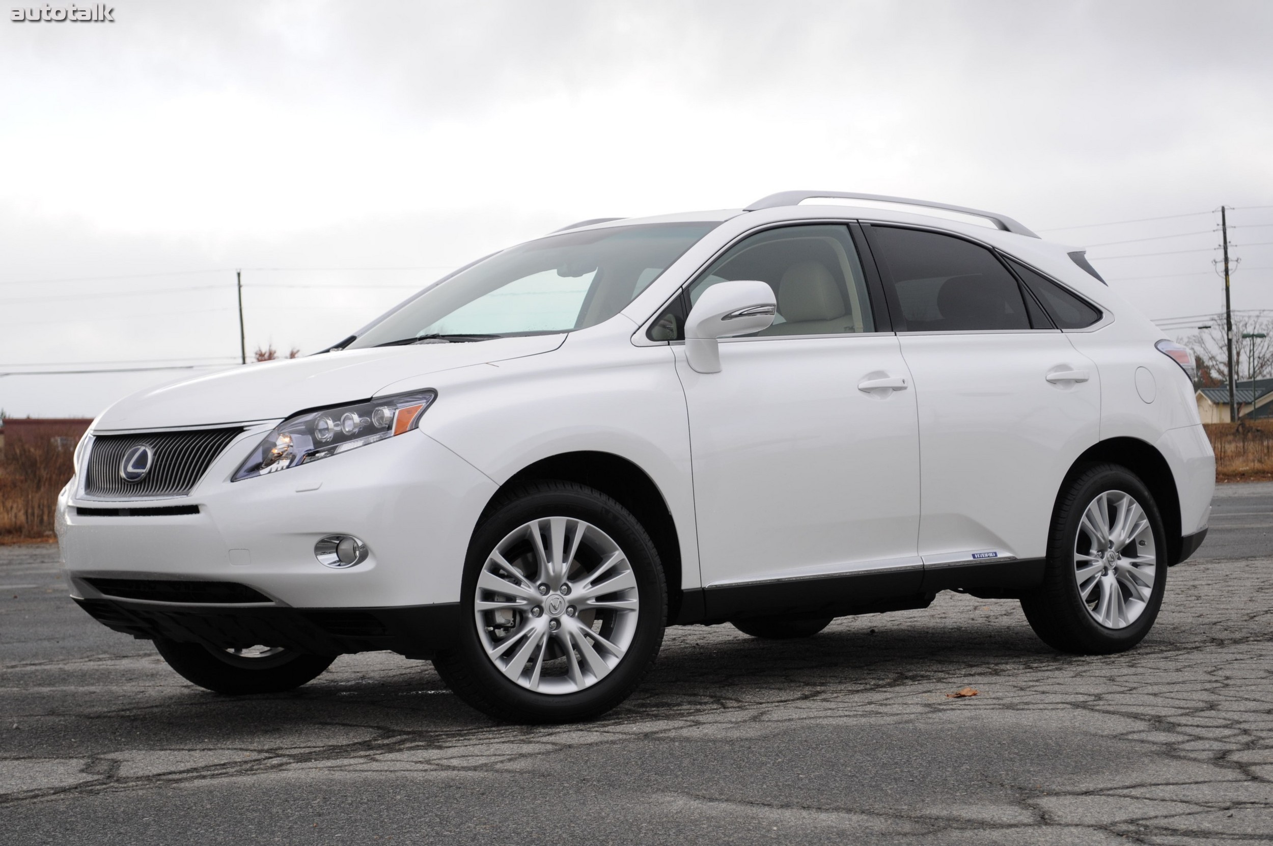 2011 Lexus RX450h Review