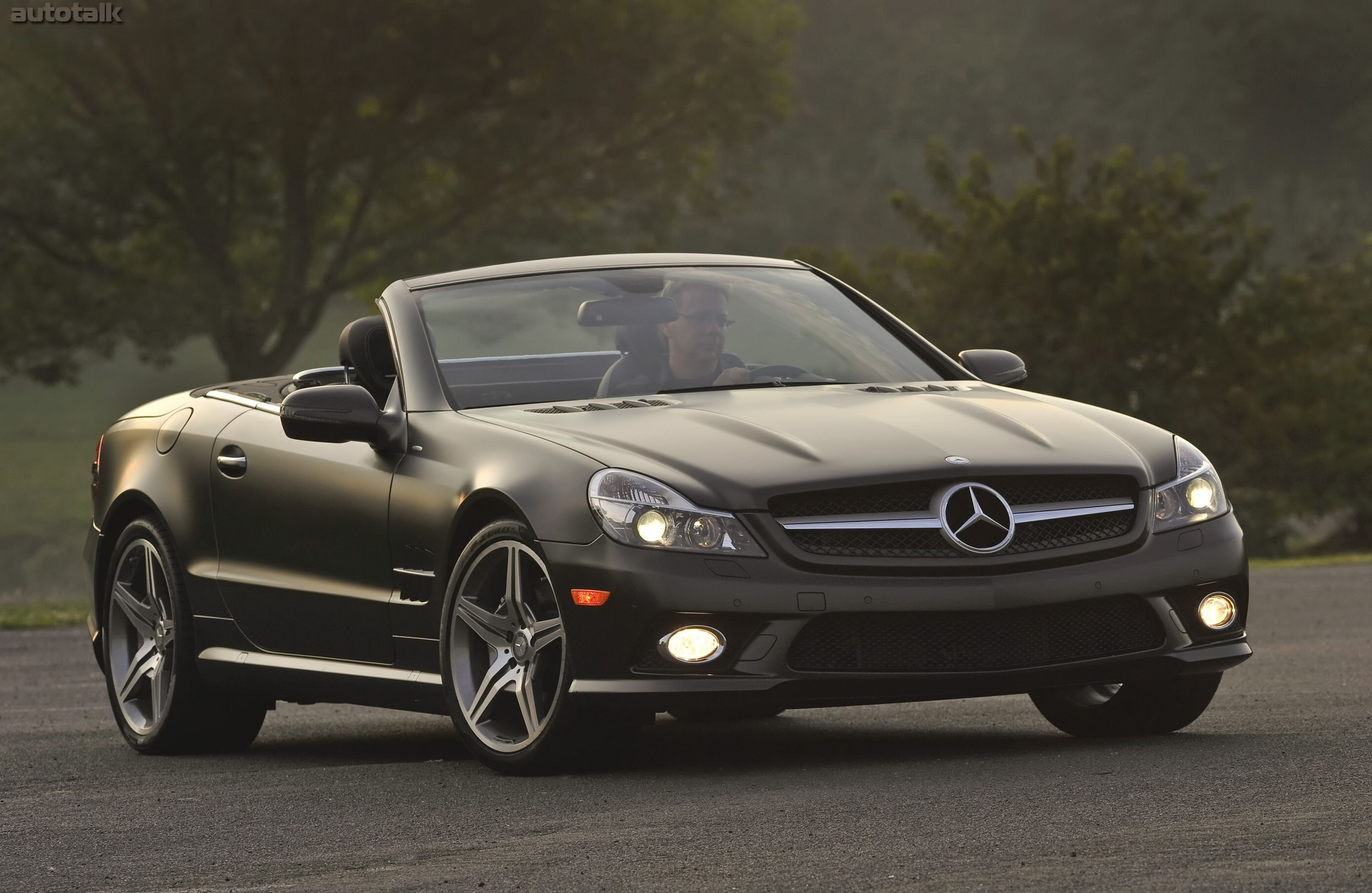 2011 Mercedes-Benz SL550 Night Edition