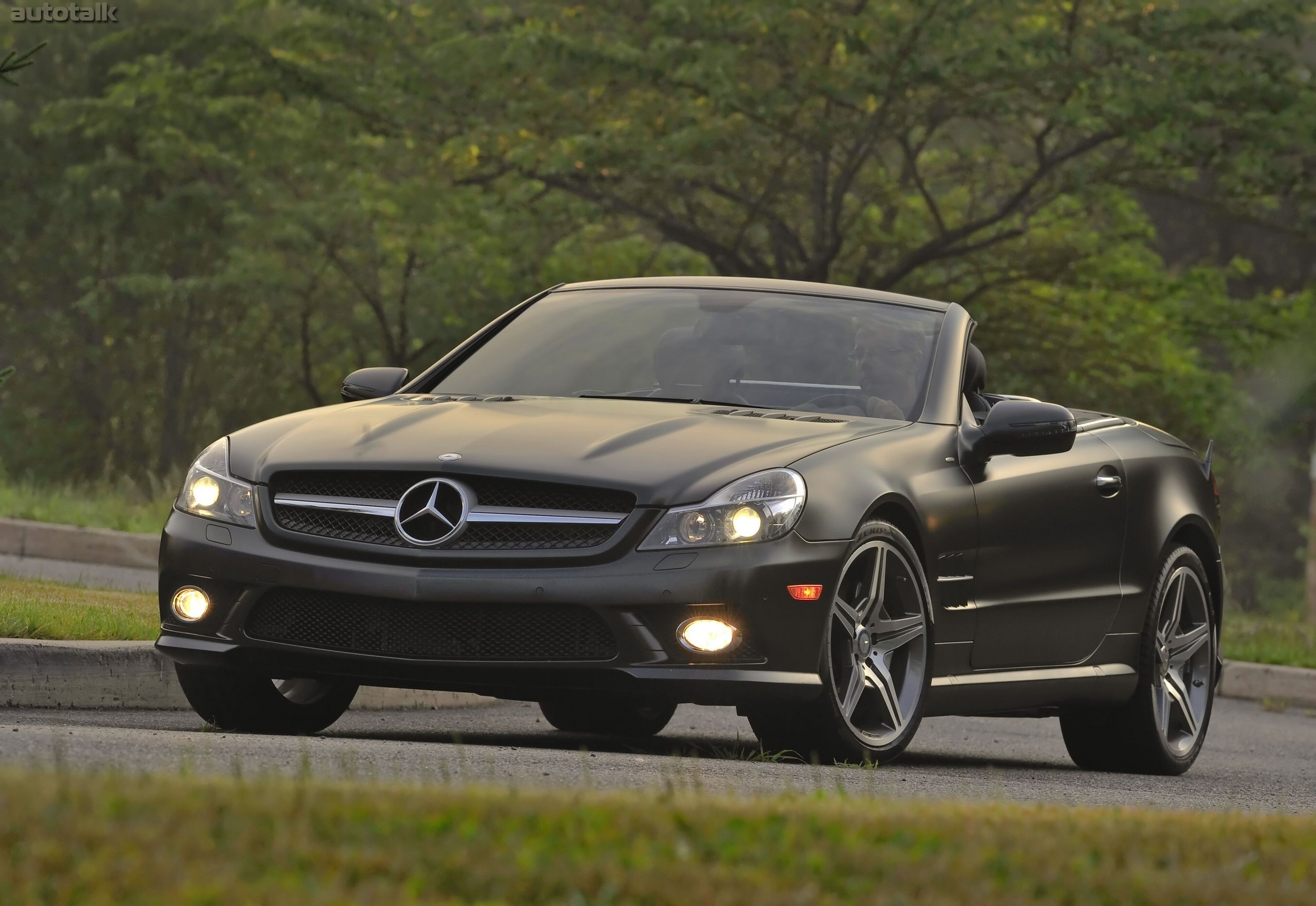 2011 Mercedes-Benz SL550 Night Edition