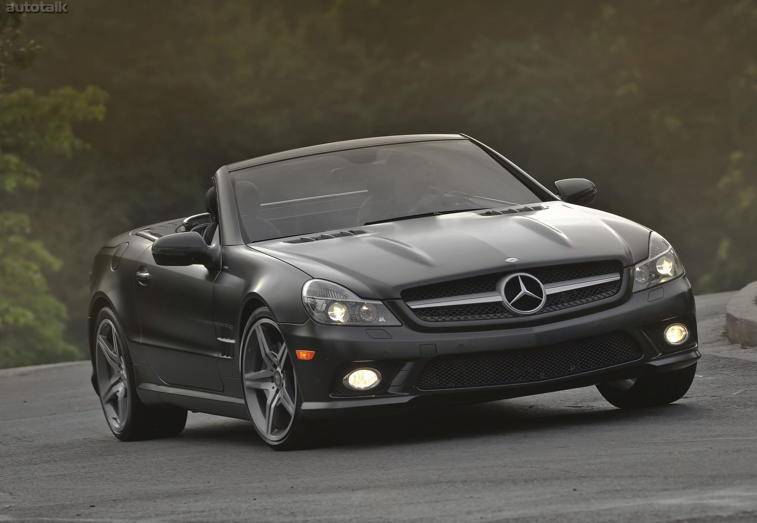 2011 Mercedes-Benz SL550 Night Edition