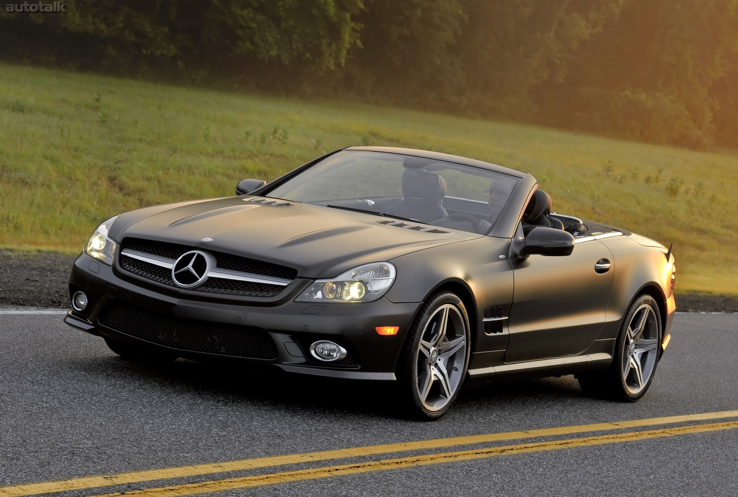 2011 Mercedes-Benz SL550 Night Edition