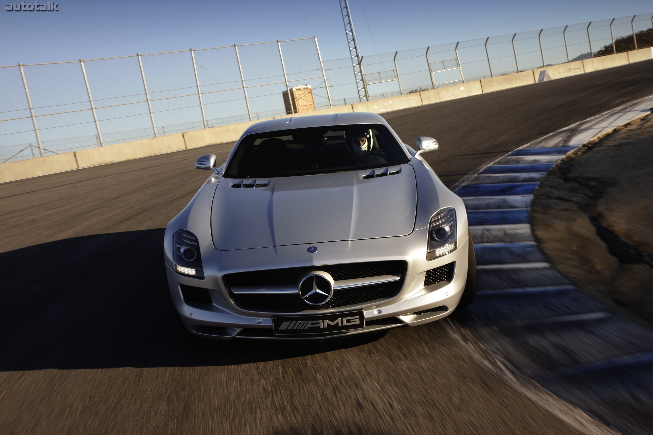 2011 Mercedes-Benz SLS AMG