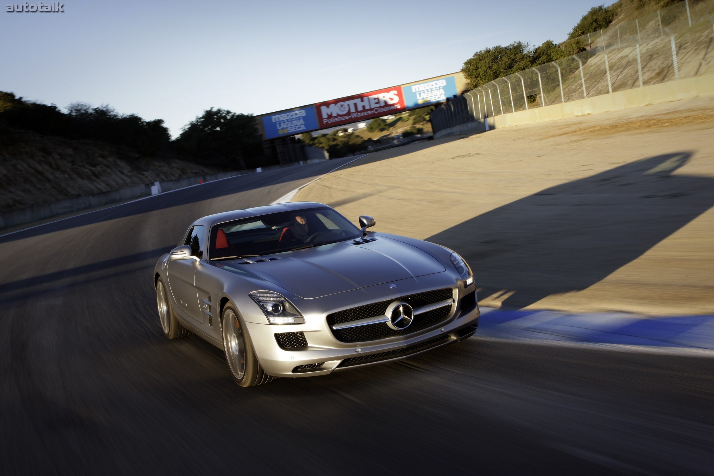 2011 Mercedes-Benz SLS AMG