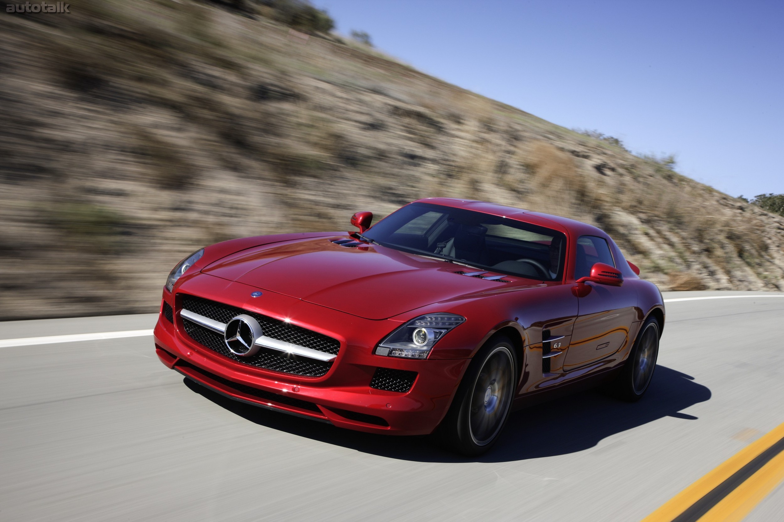 Поставь кар. 2012 Mercedes-Benz SLS AMG Coupe. Мерседес Бенц СЛС АМГ красный. Mercedes Benz SLS AMG 2012 Red. Мерседес Бенц SLS AMG красный.