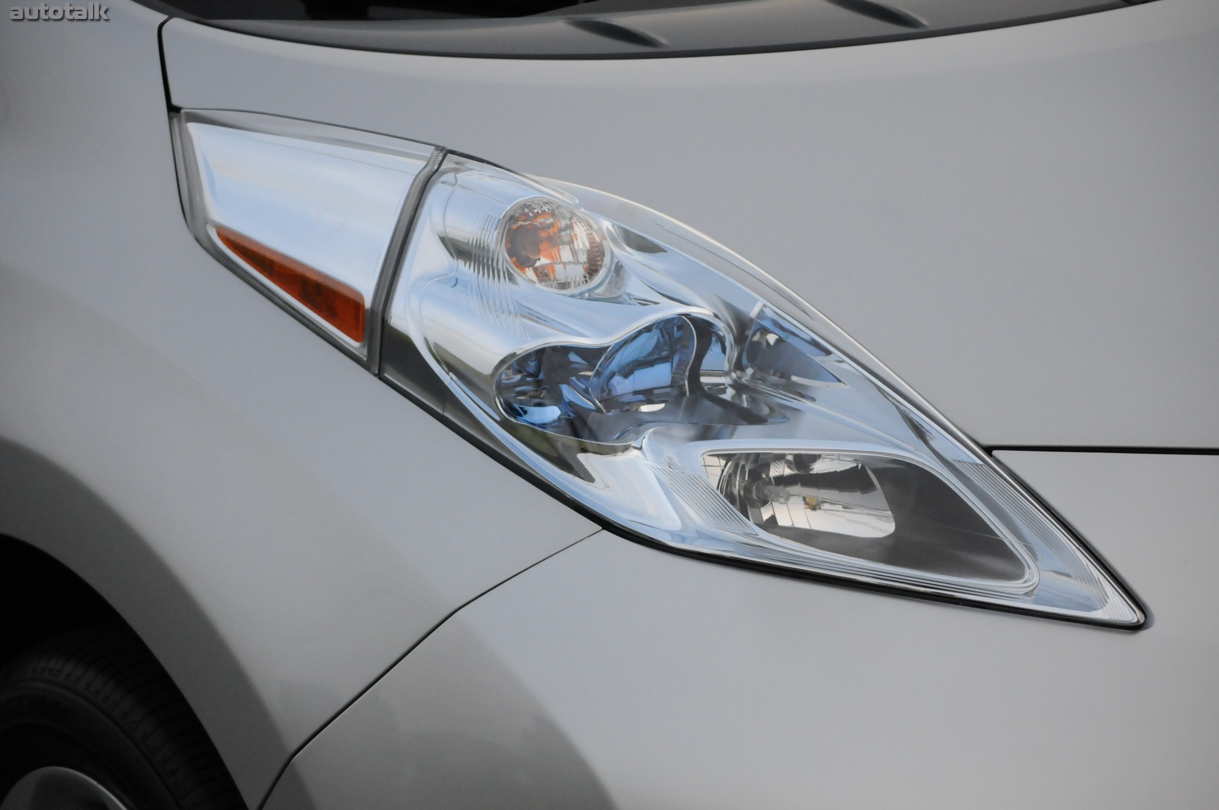 2011 Nissan Leaf Review