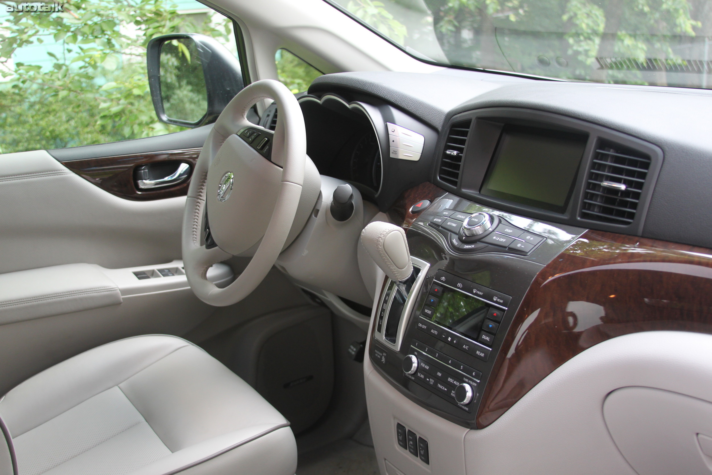 2011 Nissan Quest Review