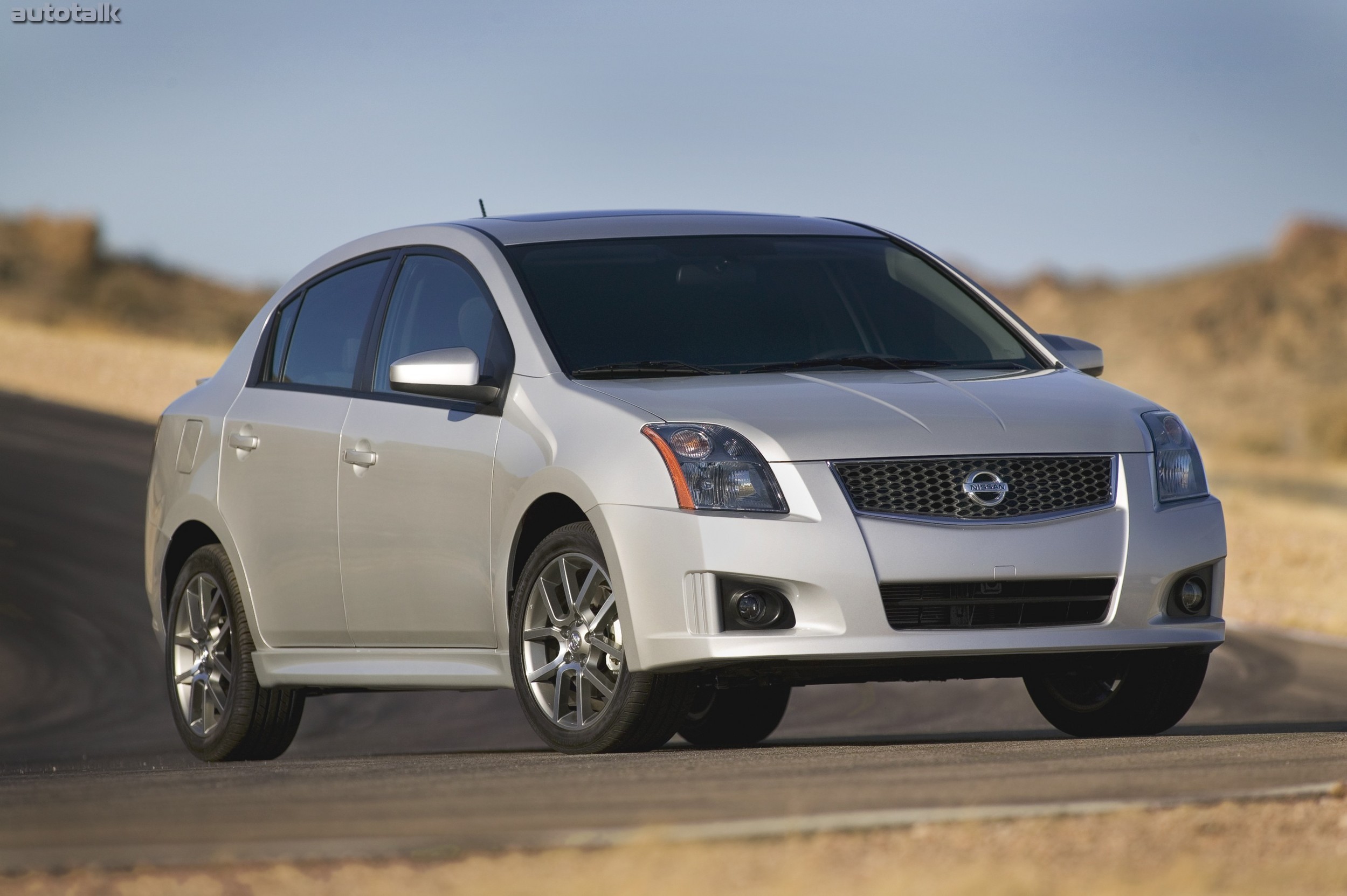 2011 Nissan Sentra SE-R