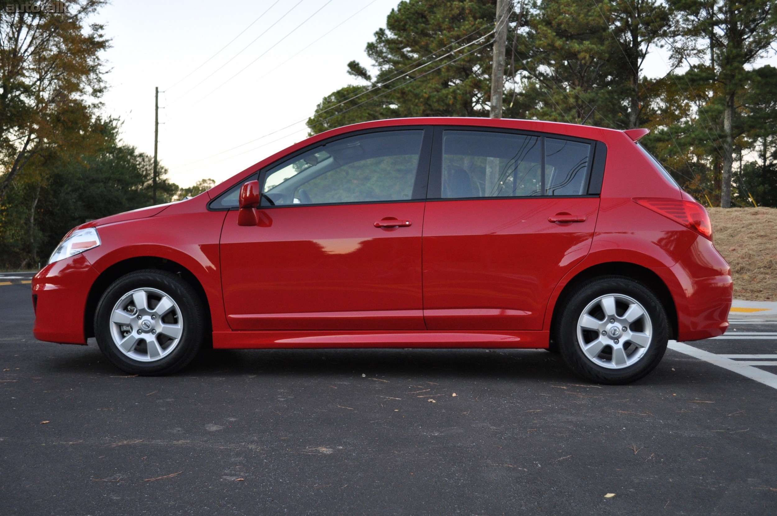 2011 Nissan Versa Review