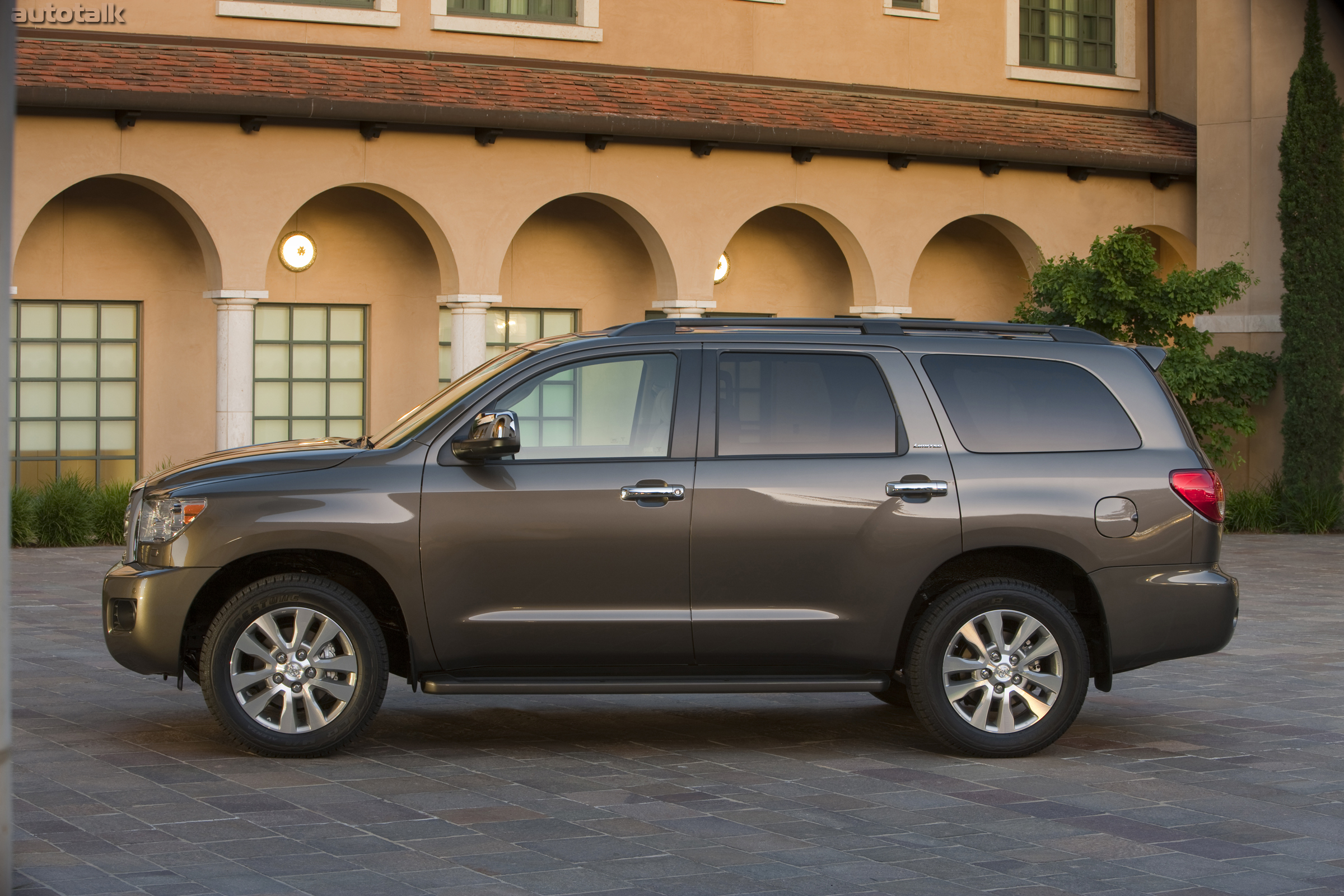 2011 Toyota Sequoia