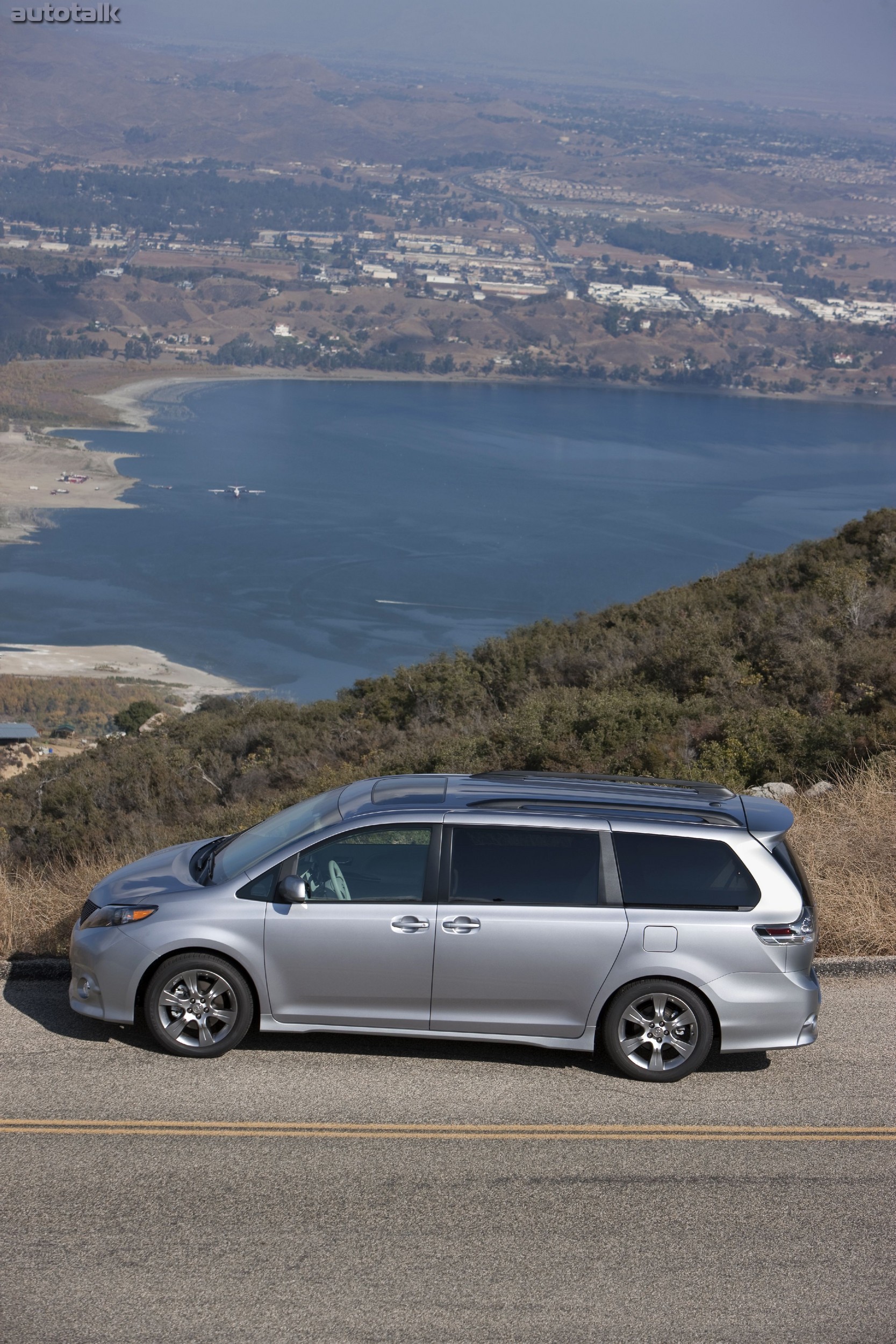 2011 Toyota Sienna SE