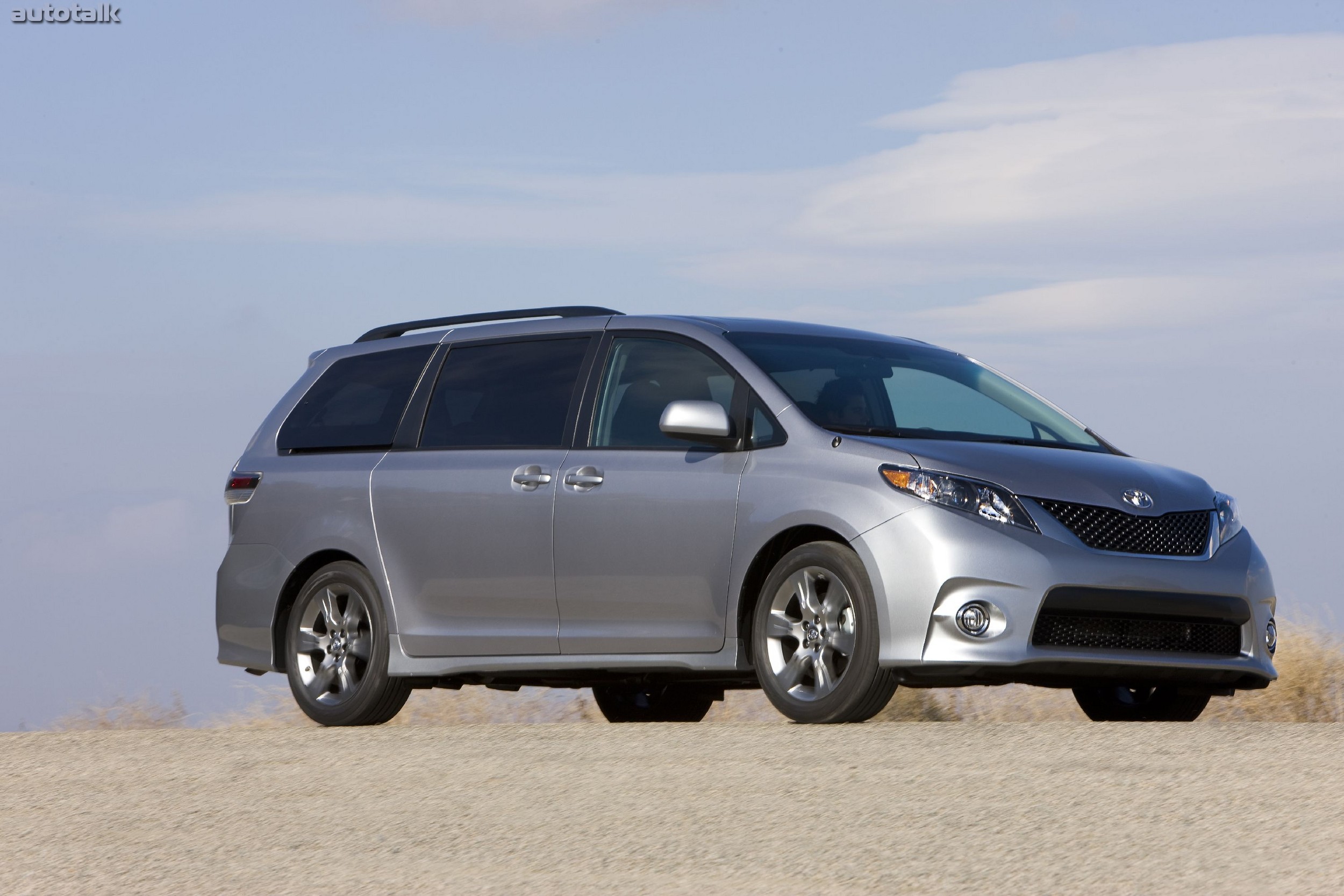 2011 Toyota Sienna SE