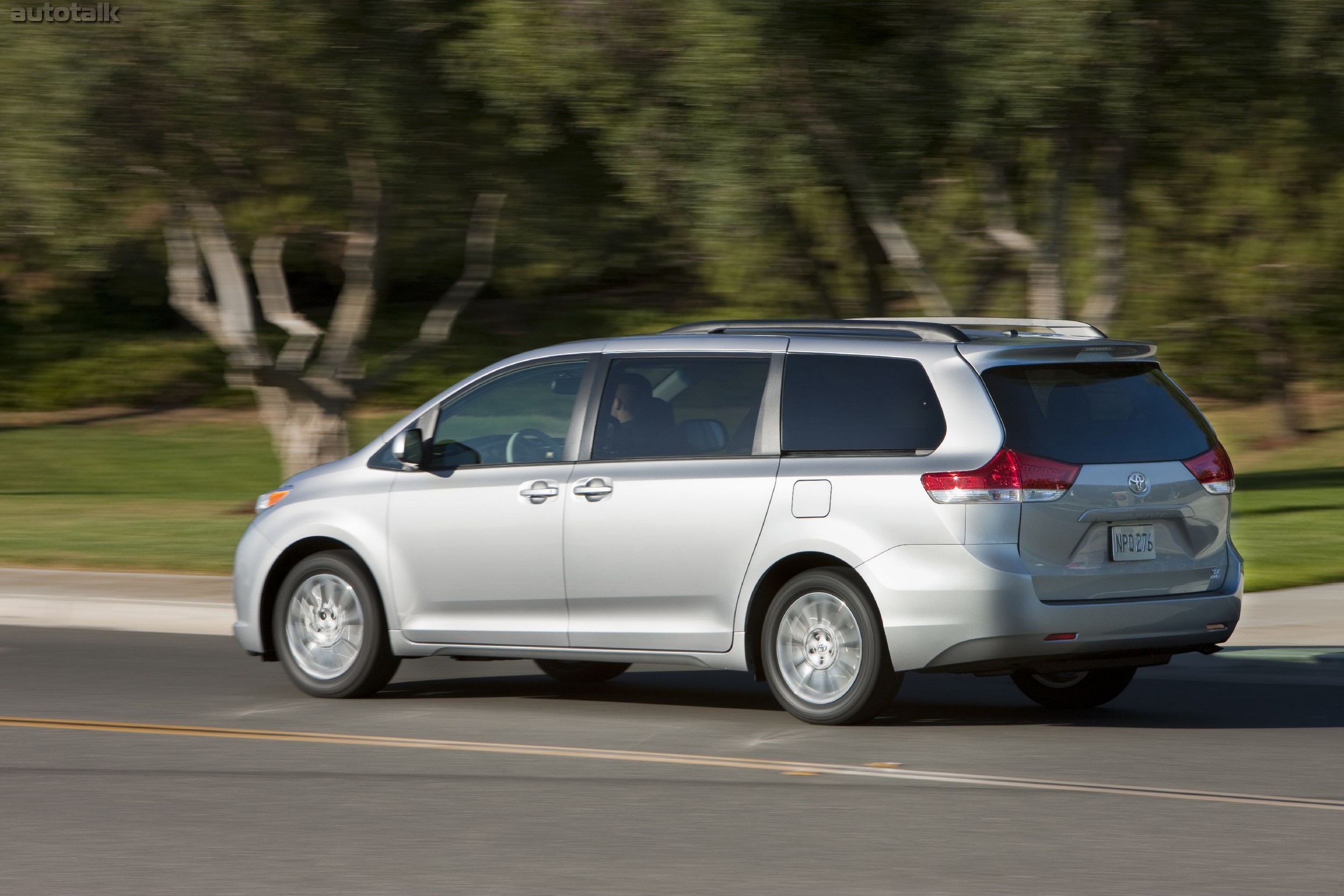 2011 Toyota Sienna XLE