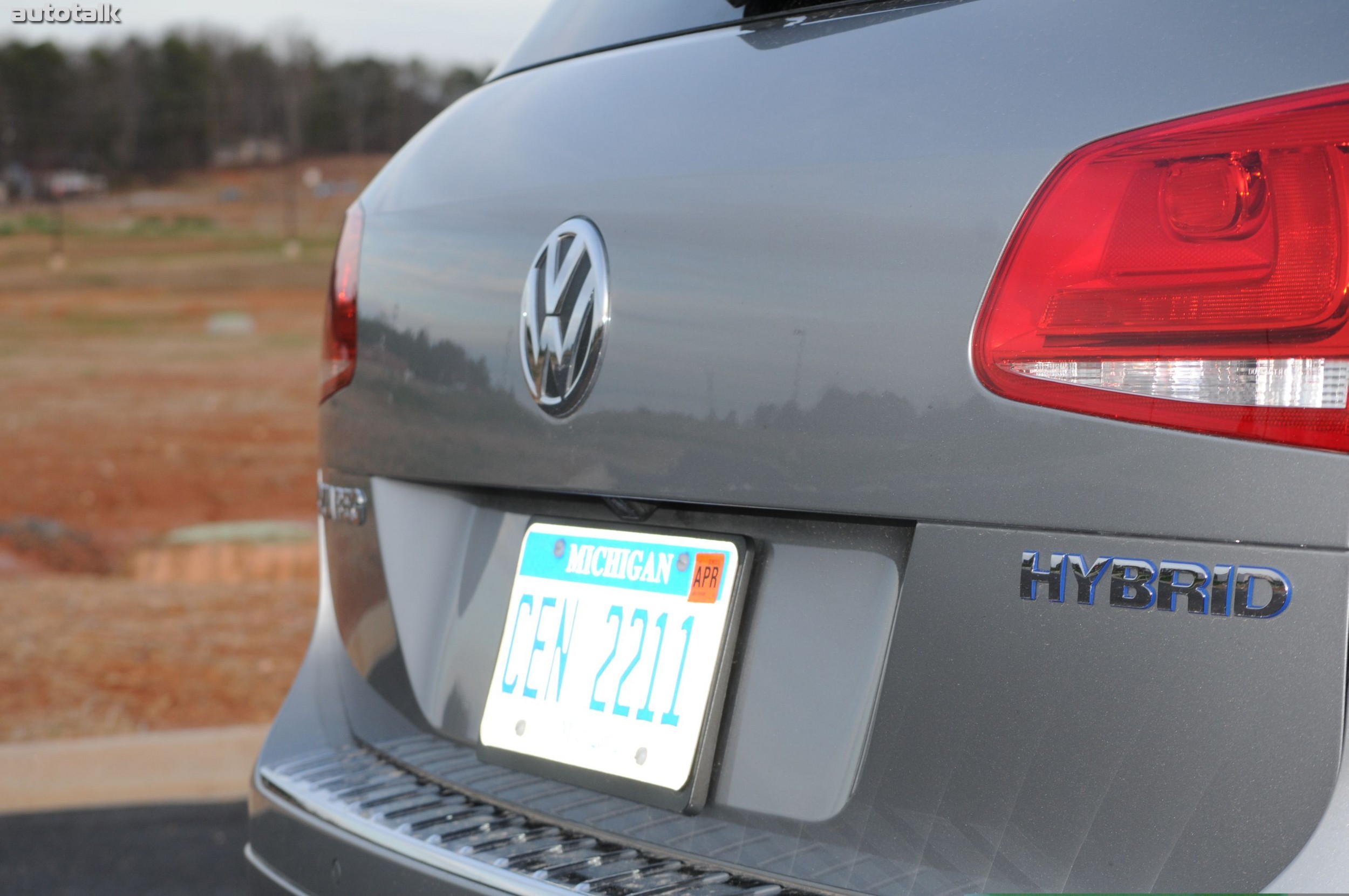 2011 Volkswagen Touareg Review