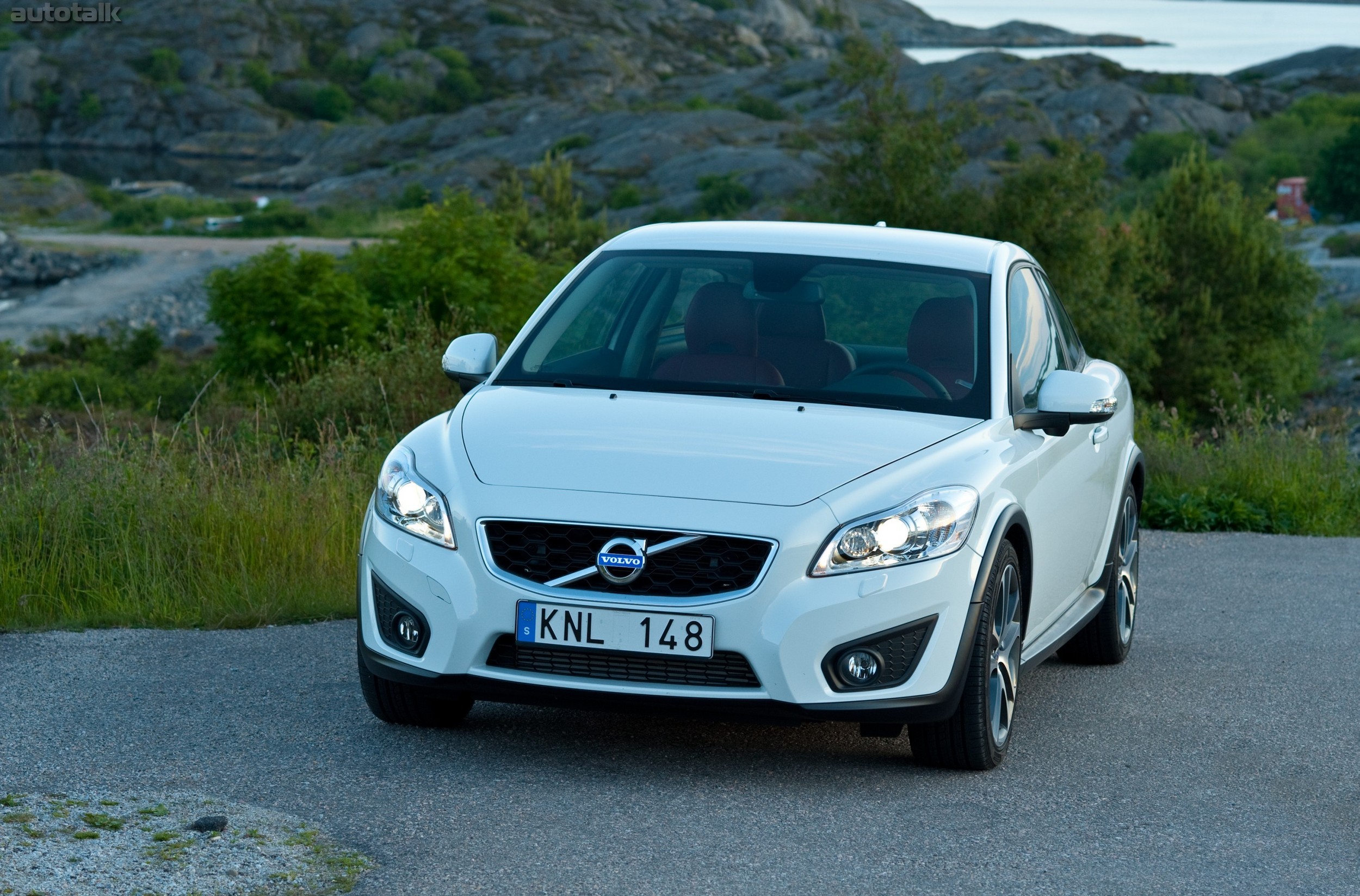 Volvo c30 1.6. Вольво c30. Volvo c30 2012. Volvo c30 1 поколение. Volvo c30 t5.