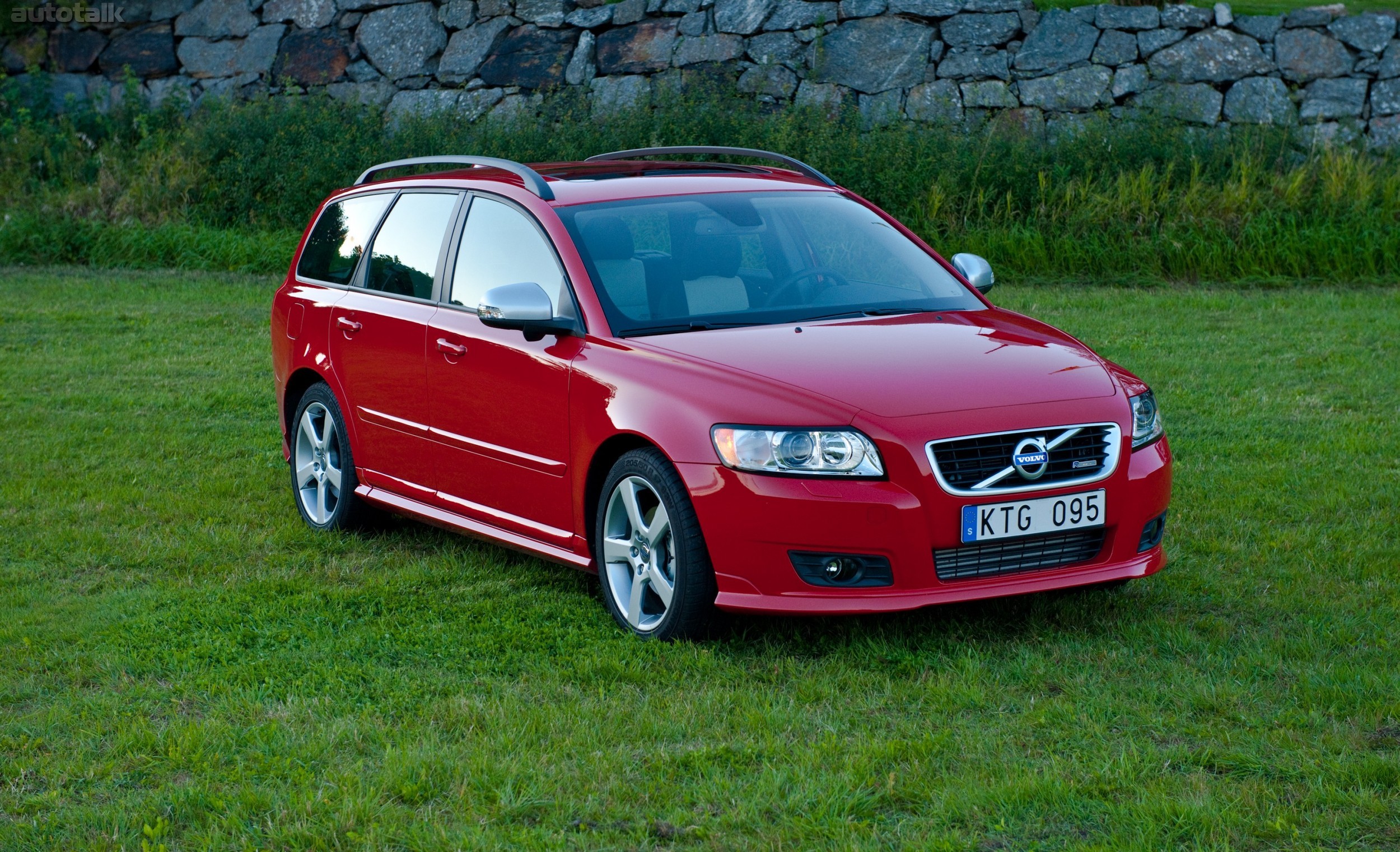 V 50. Вольво v50 универсал. Вольво s40 универсал. Volvo v50 универсал. Volvo v50 2012.