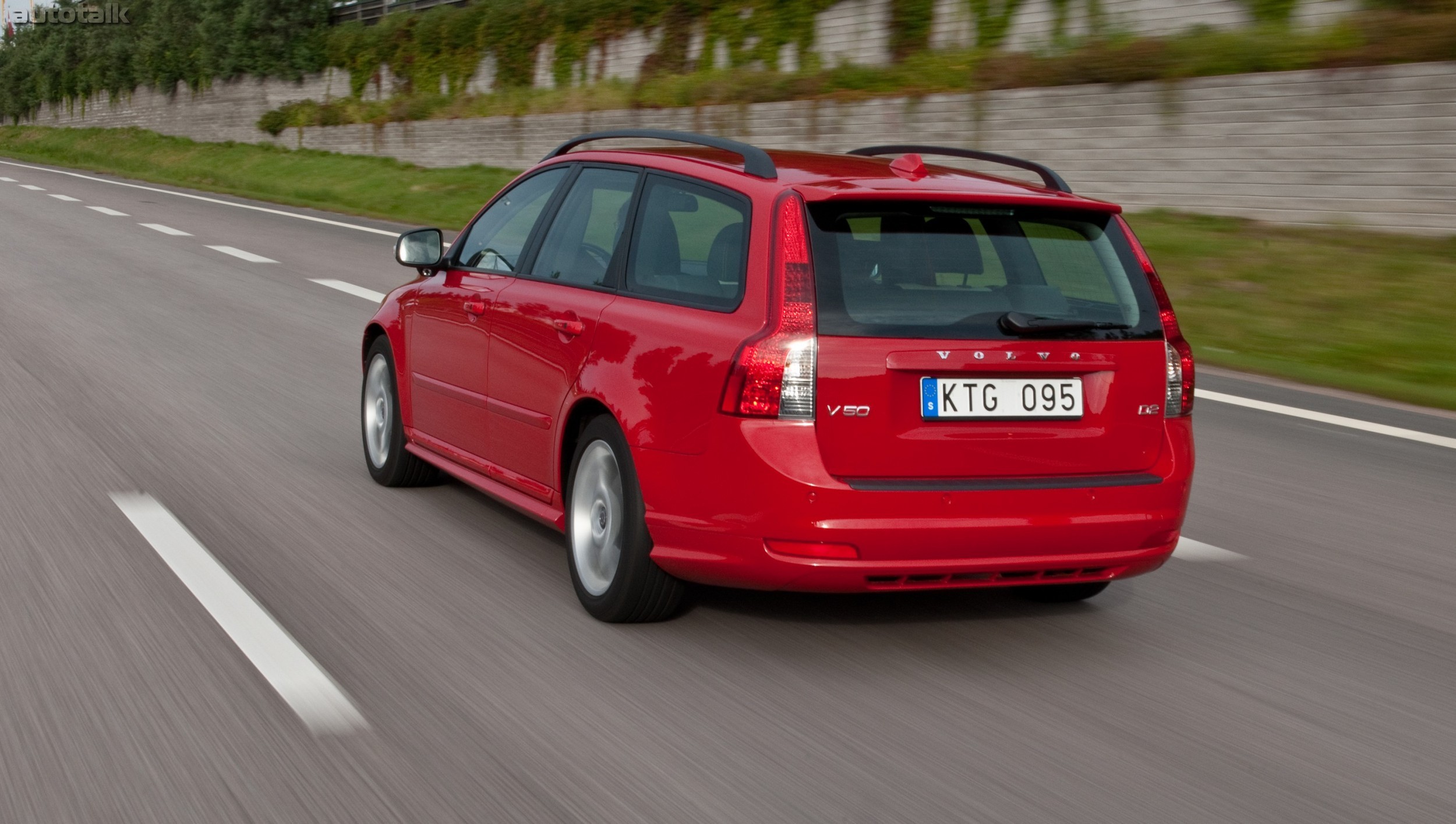 2011 Volvo V50