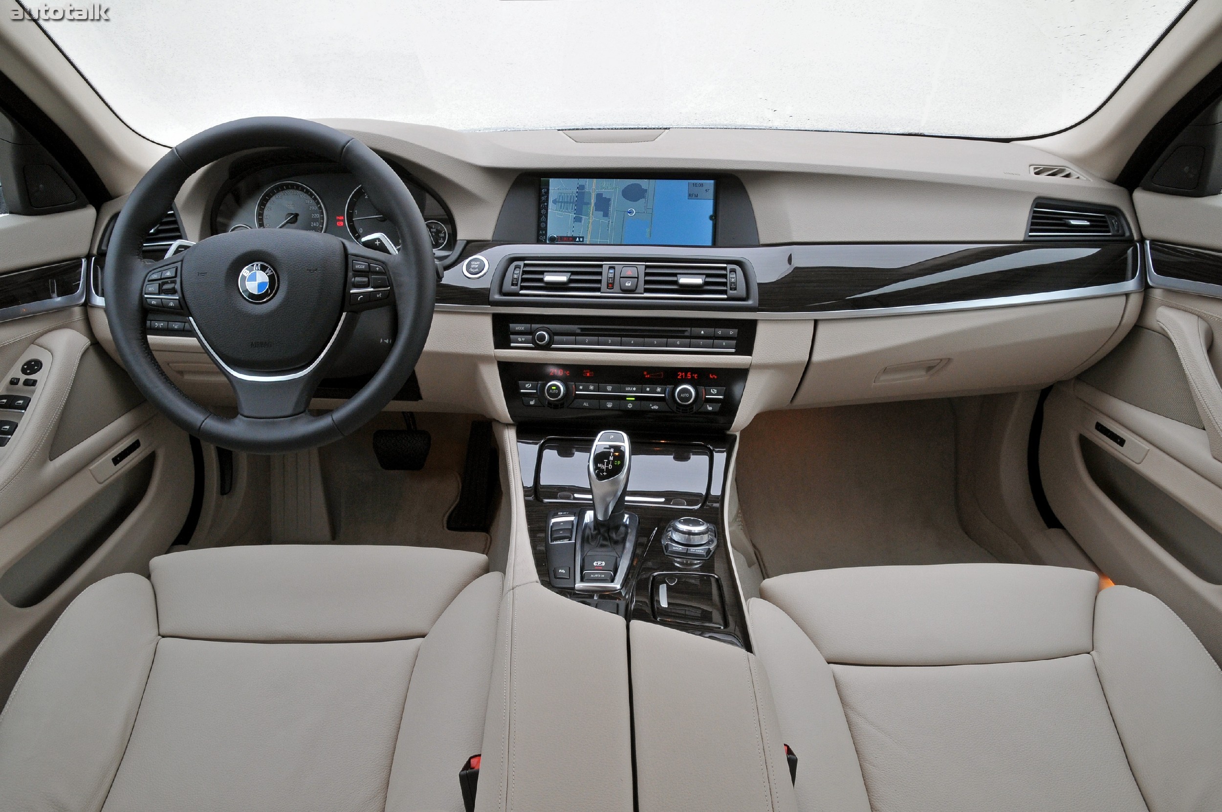 2012 BMW 528i