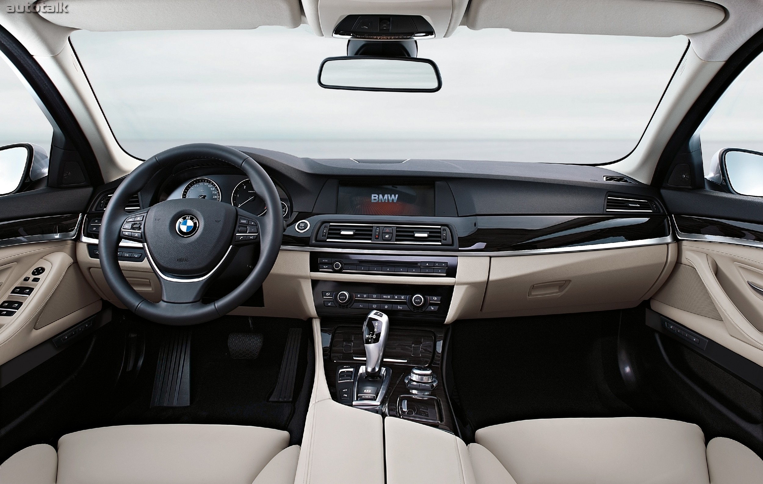 2012 BMW 528i