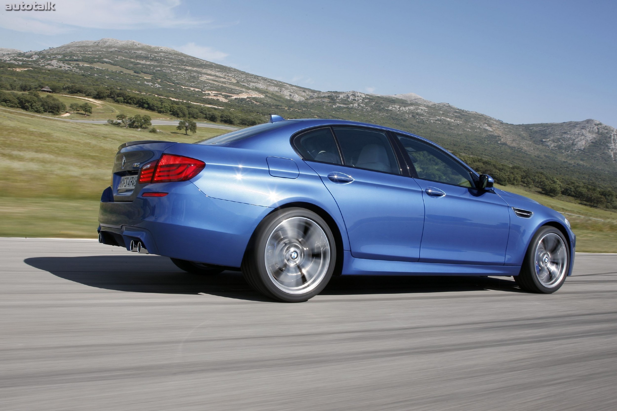 2012 BMW M5