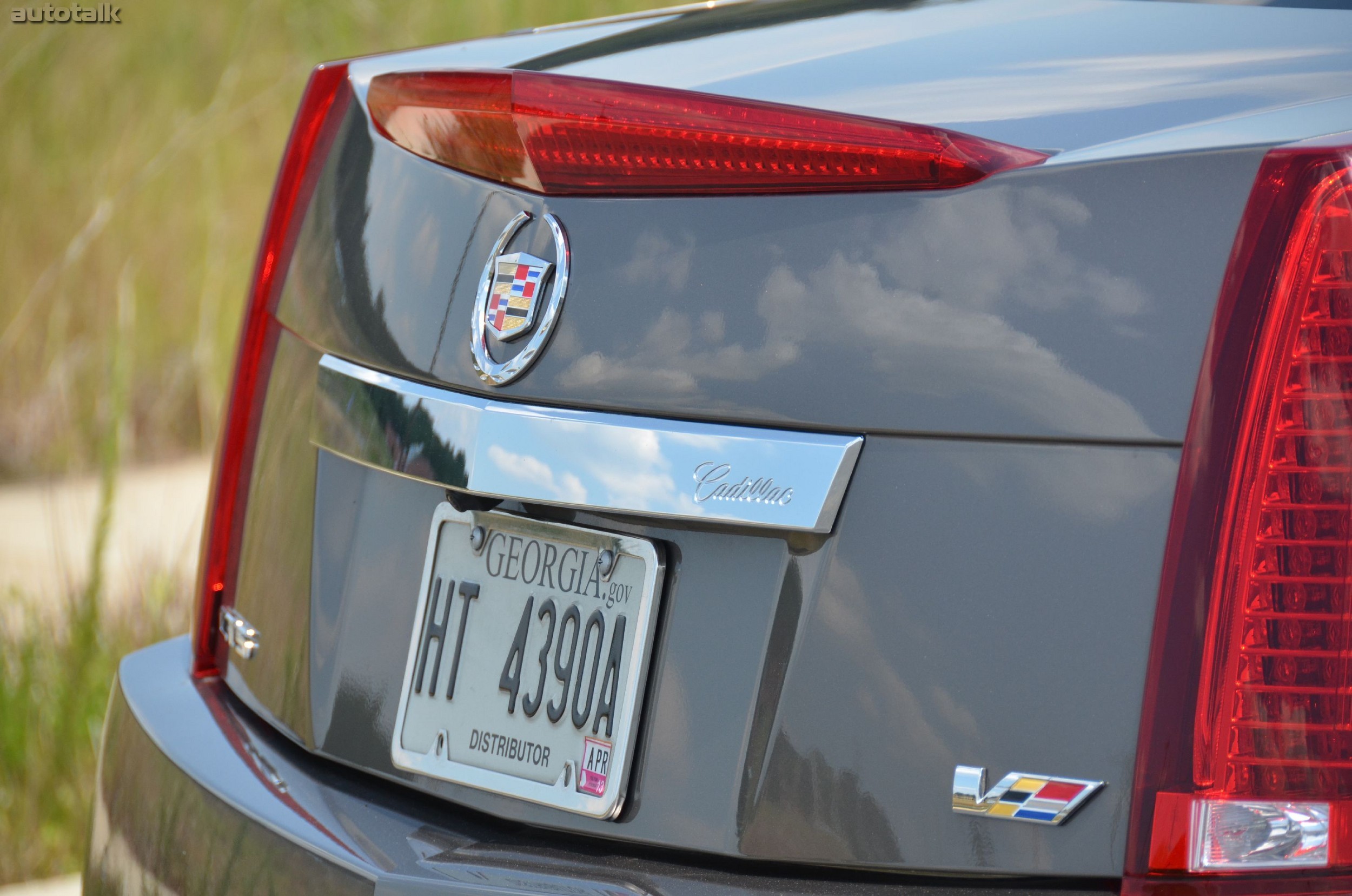 2012 Cadillac CTS-V Sedan Review