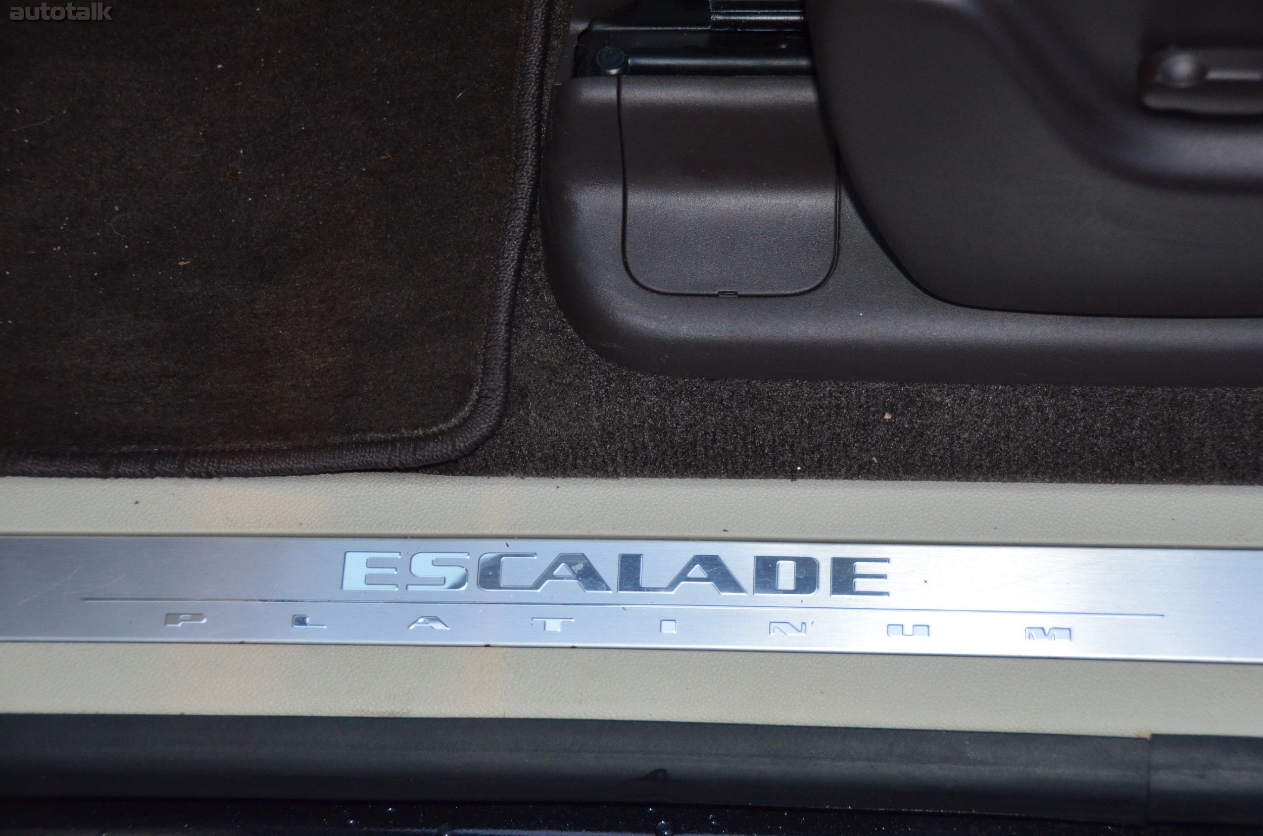 2012 Cadillac Escalade ESV Platinum Review