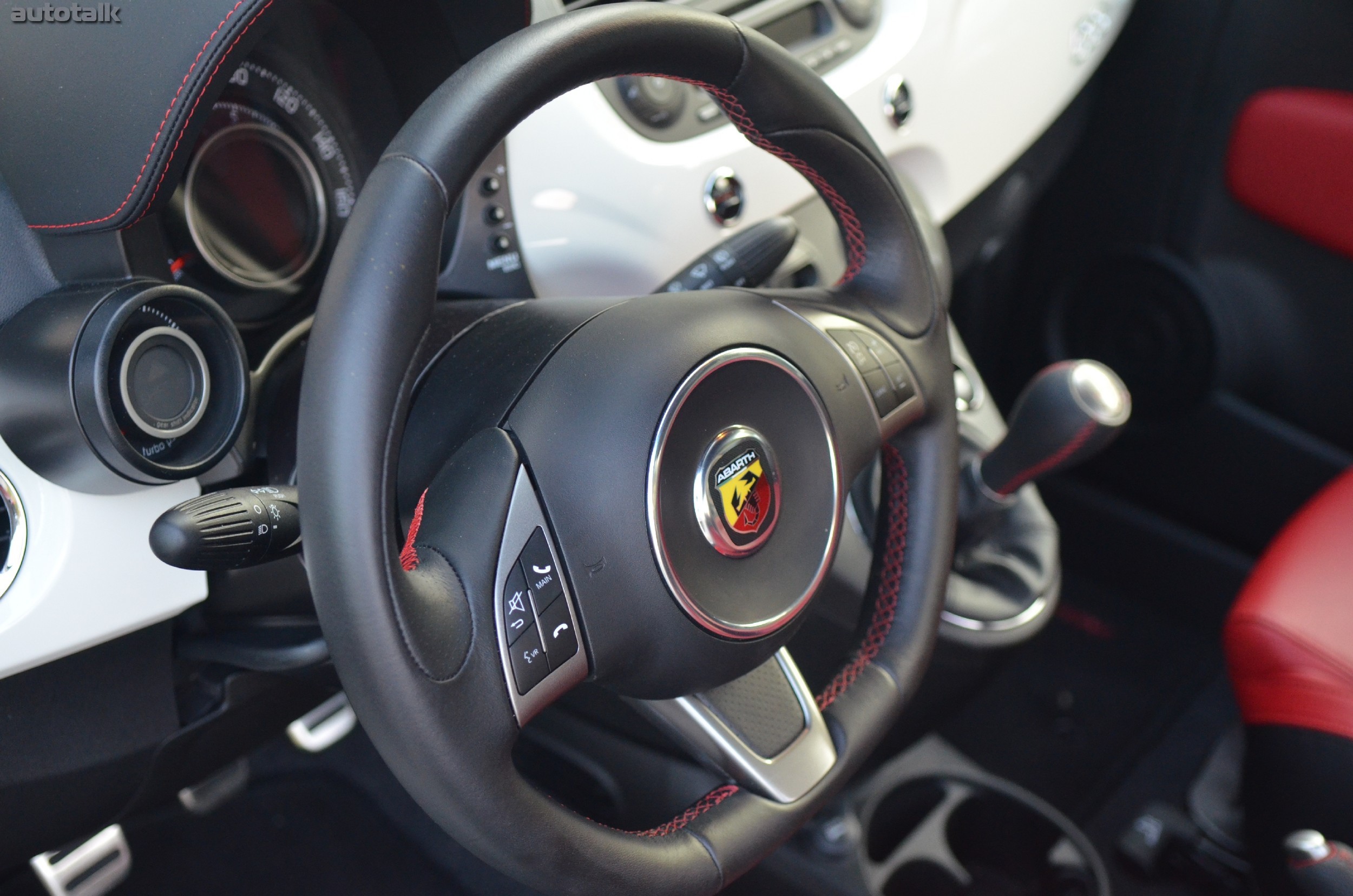 2012 Fiat 500 Abarth Review