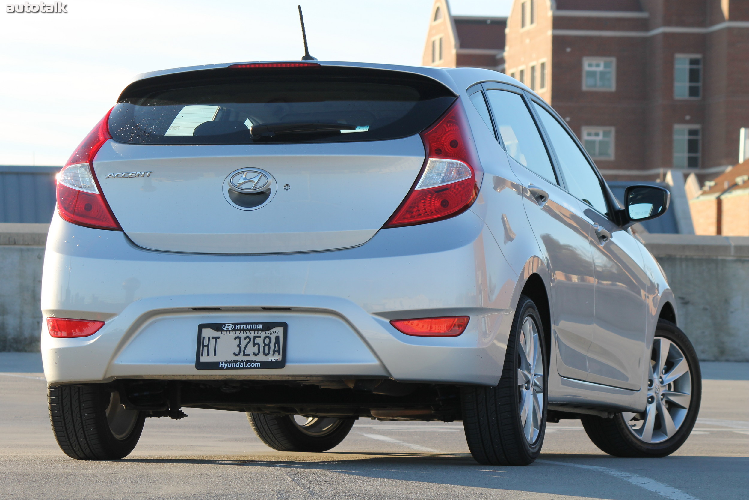 2012 Hyundai Accent Review