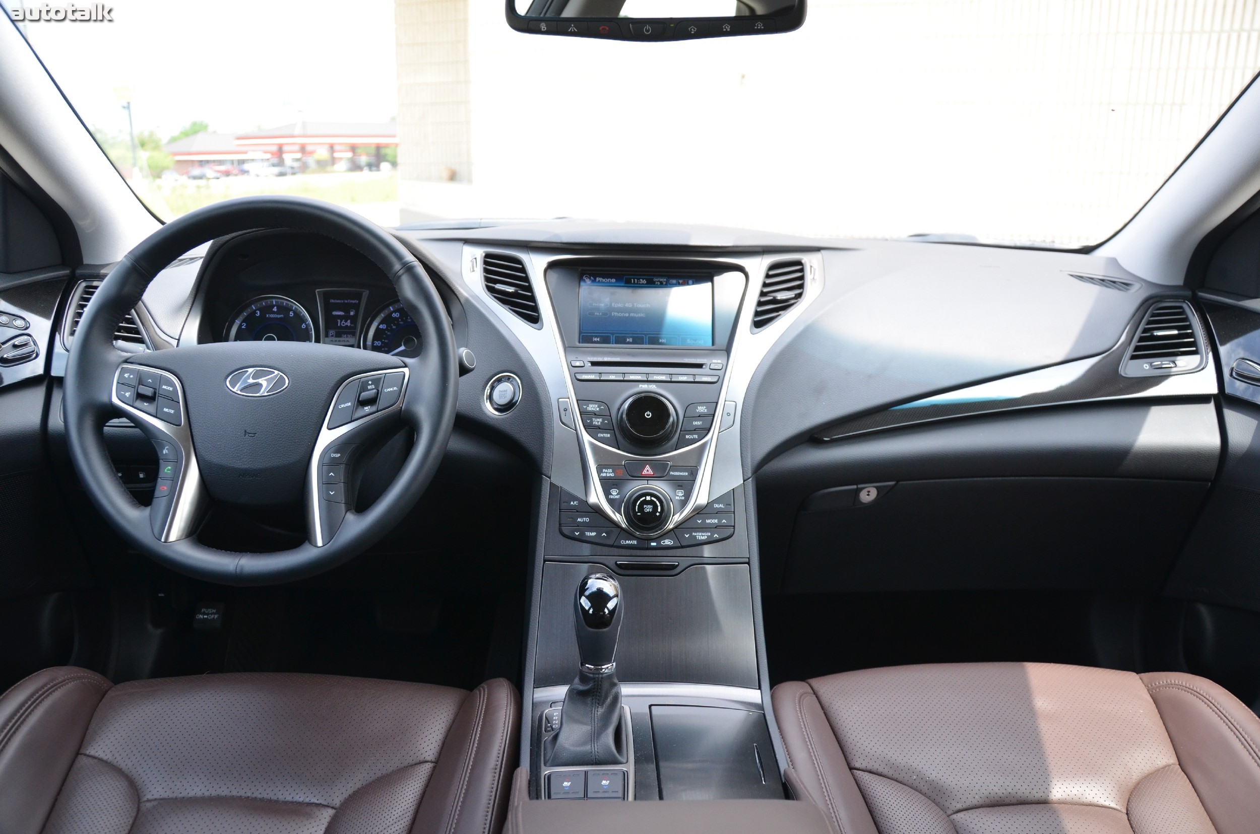 2012 Hyundai Azera Review