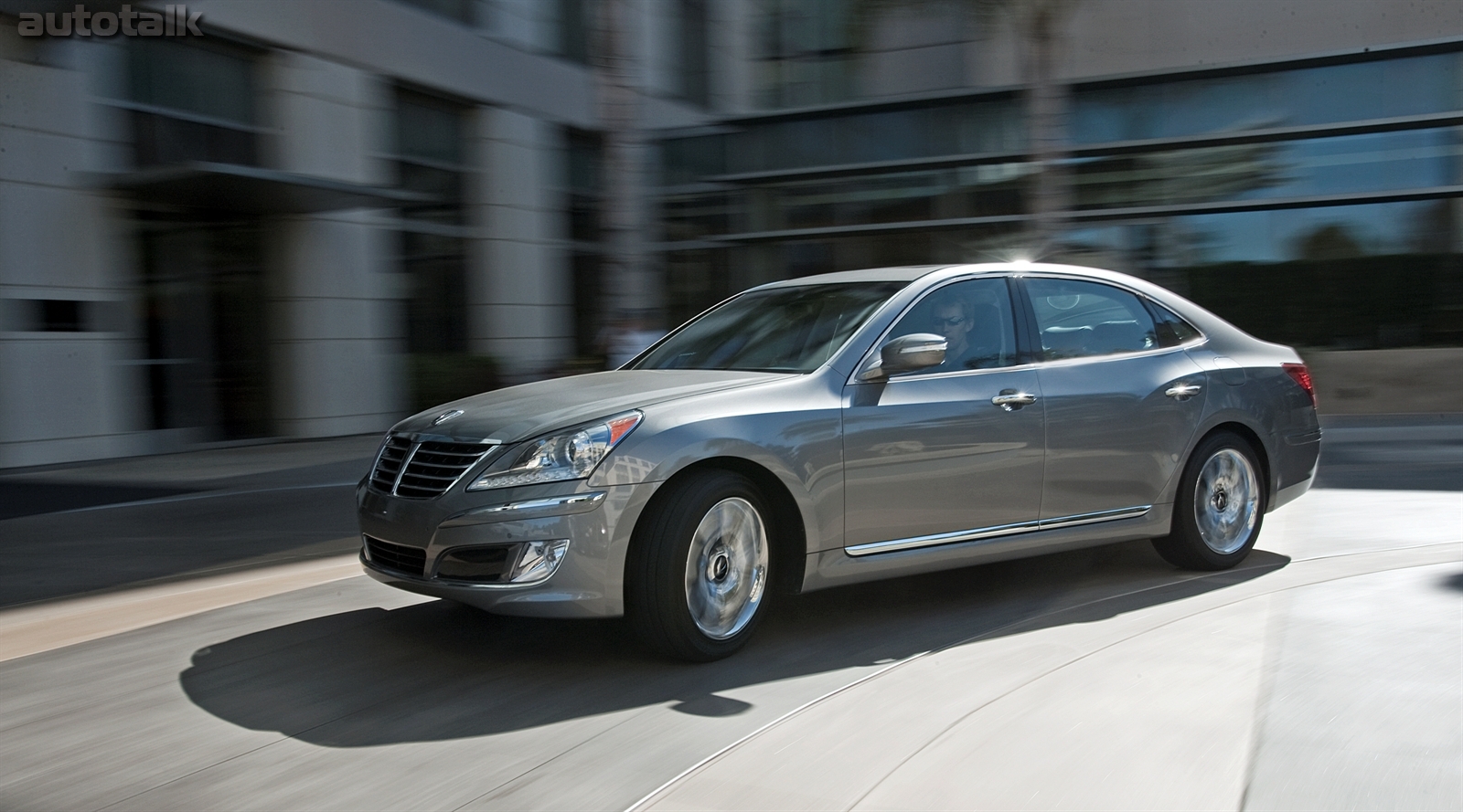 2012 Hyundai Equus