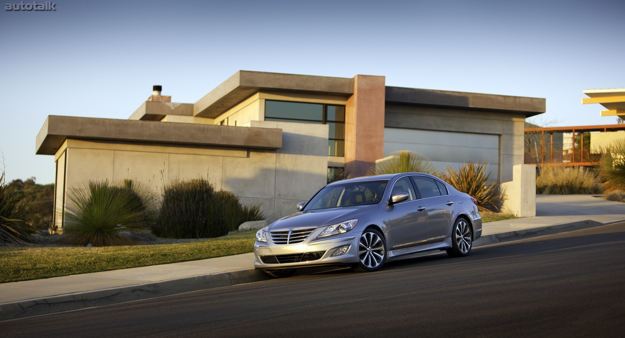 2012 Hyundai Genesis R-Spec