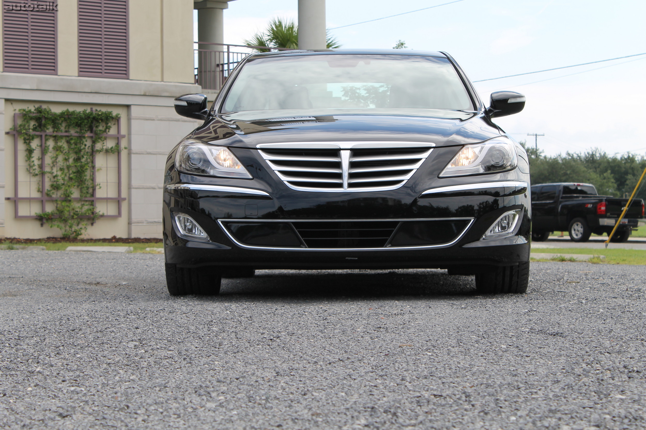 2012 Hyundai Genesis Sedan 5.0 R-Spec First Drive