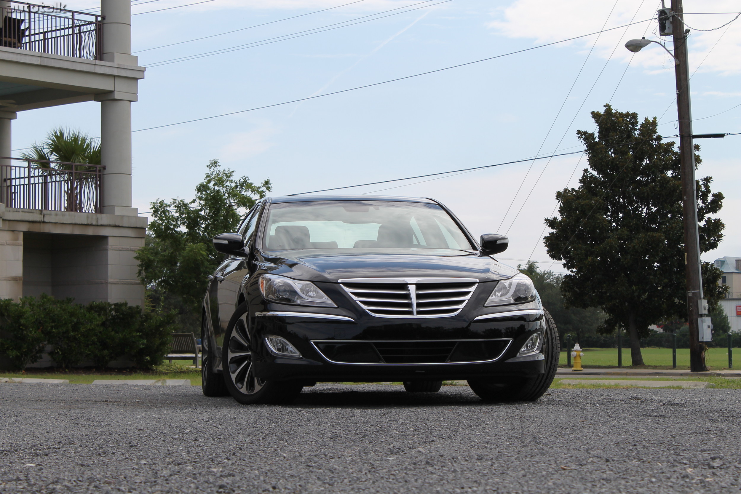 2012 Hyundai Genesis Sedan 5.0 R-Spec First Drive