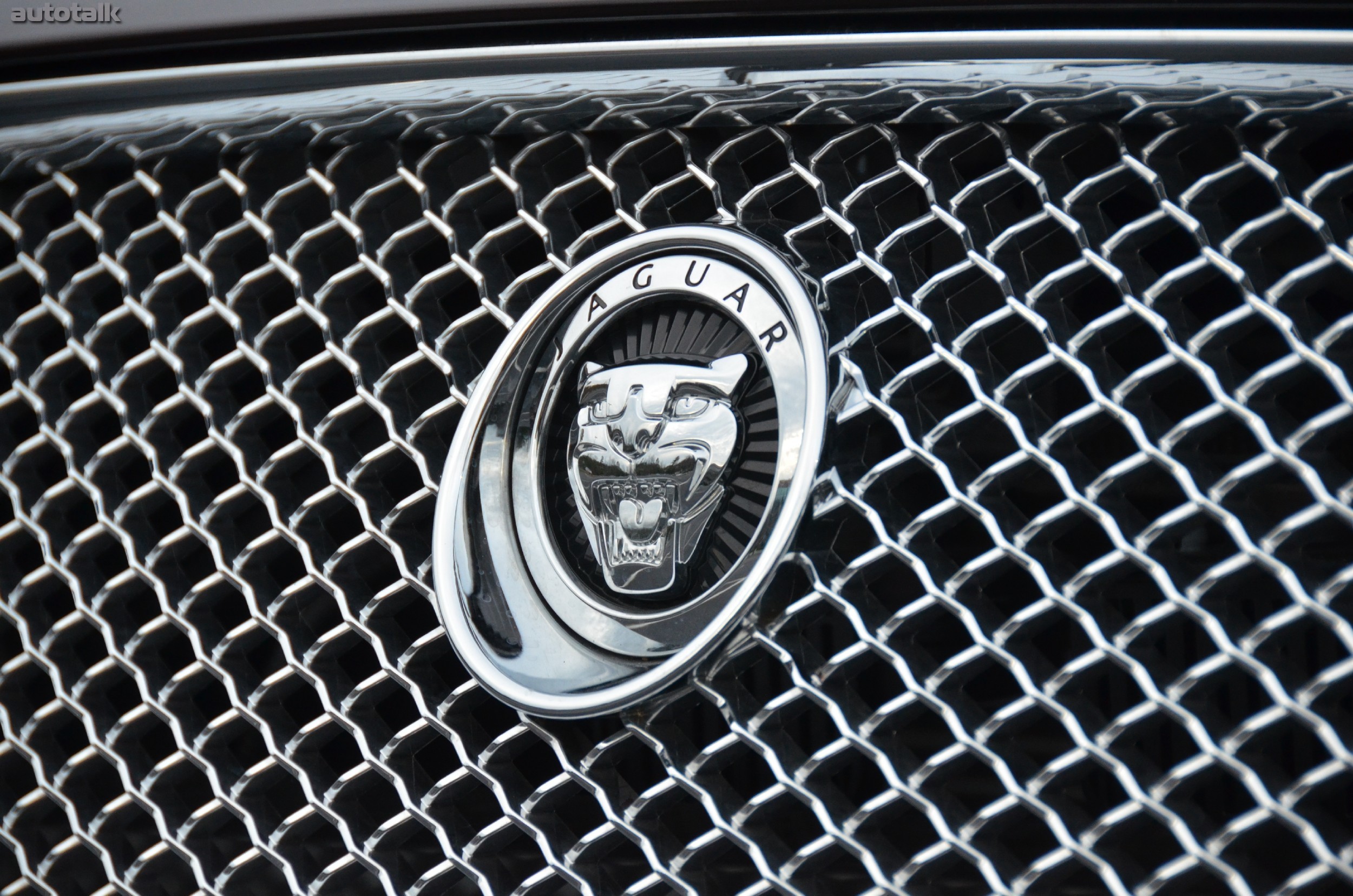 2012 Jaguar XF Review