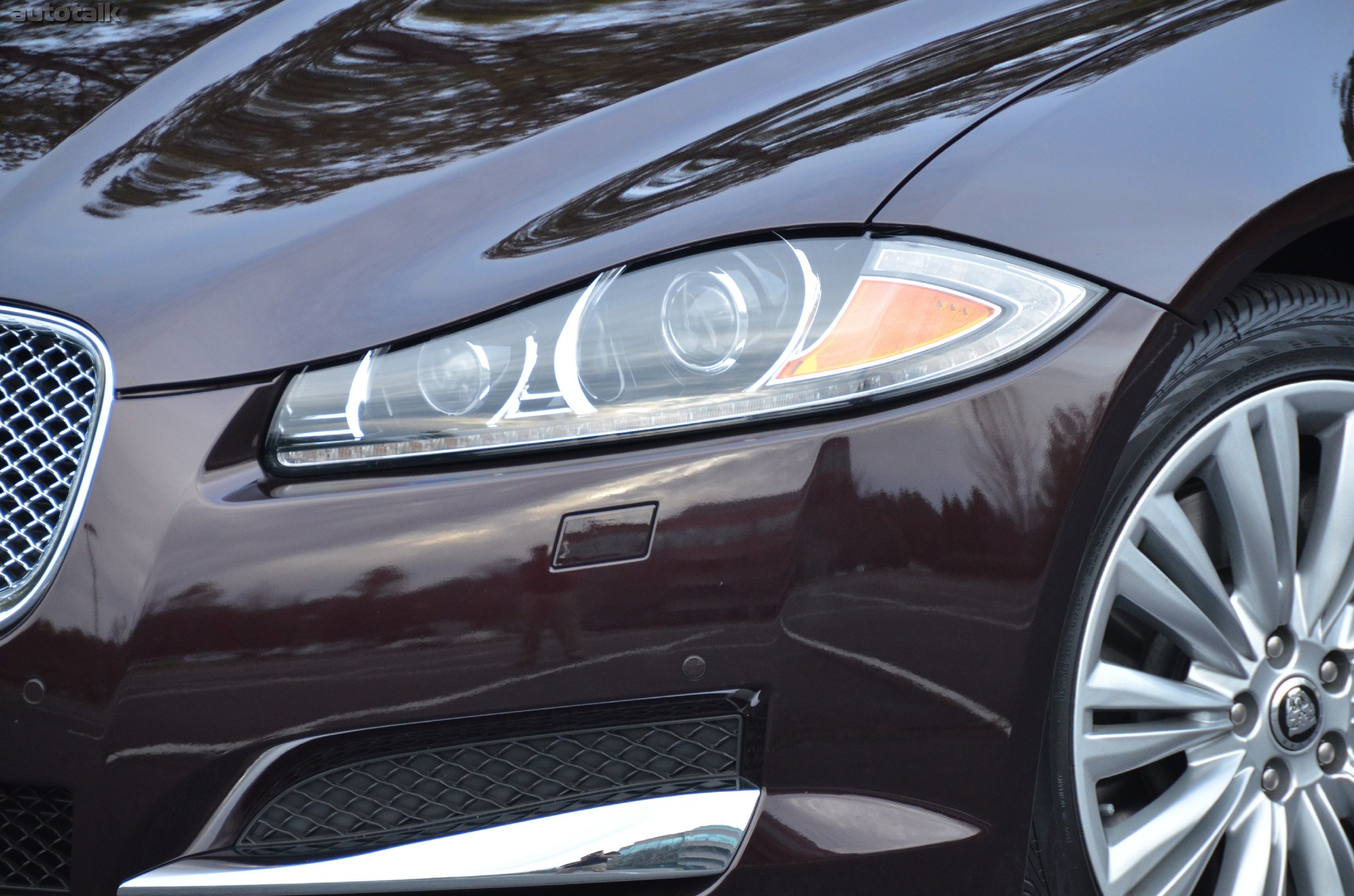 2012 Jaguar XF Review