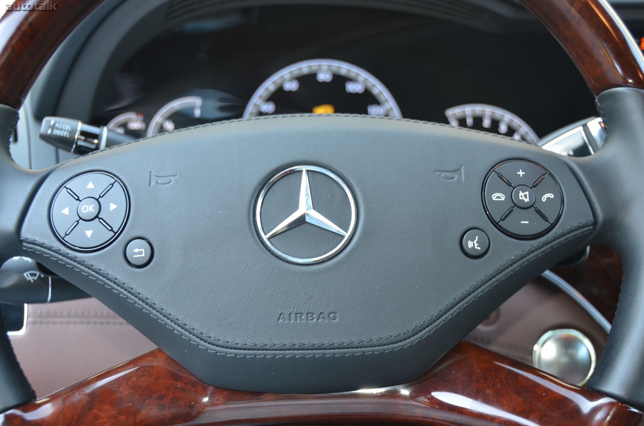 2012 Mercedes-Benz S550 Review