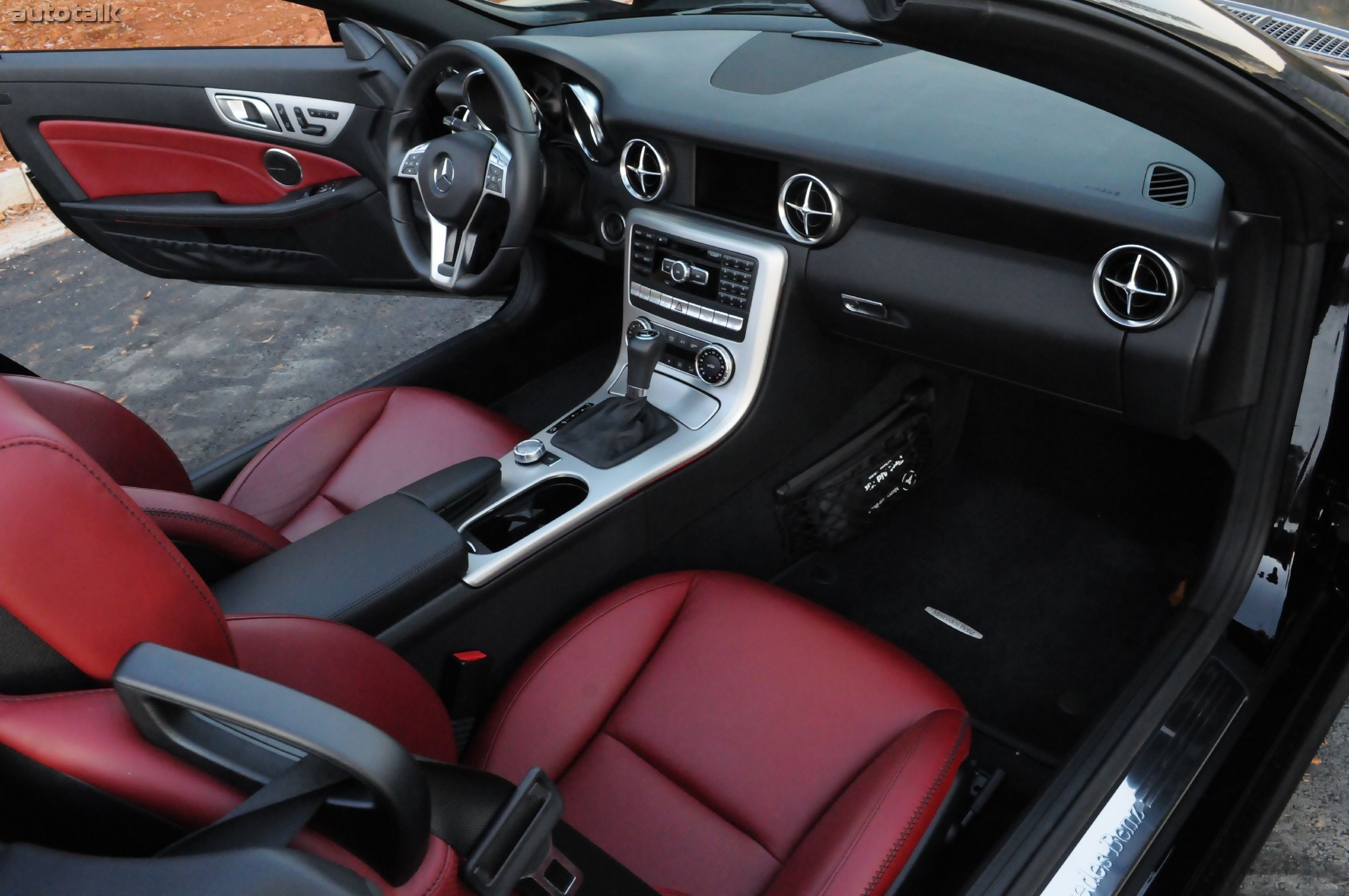 2012 Mercedes-Benz SLK 350 Review