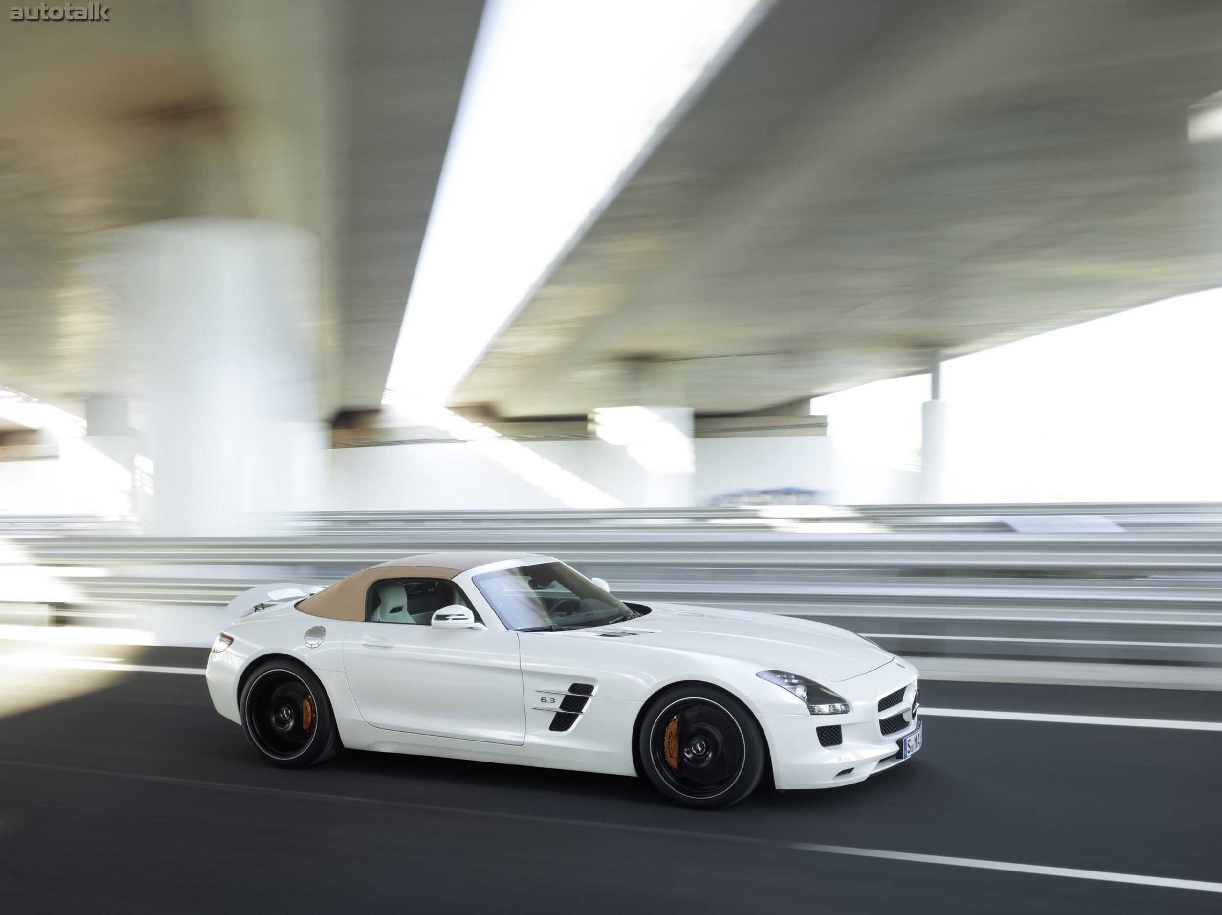 2012 Mercedes-Benz SLS AMG Roadster