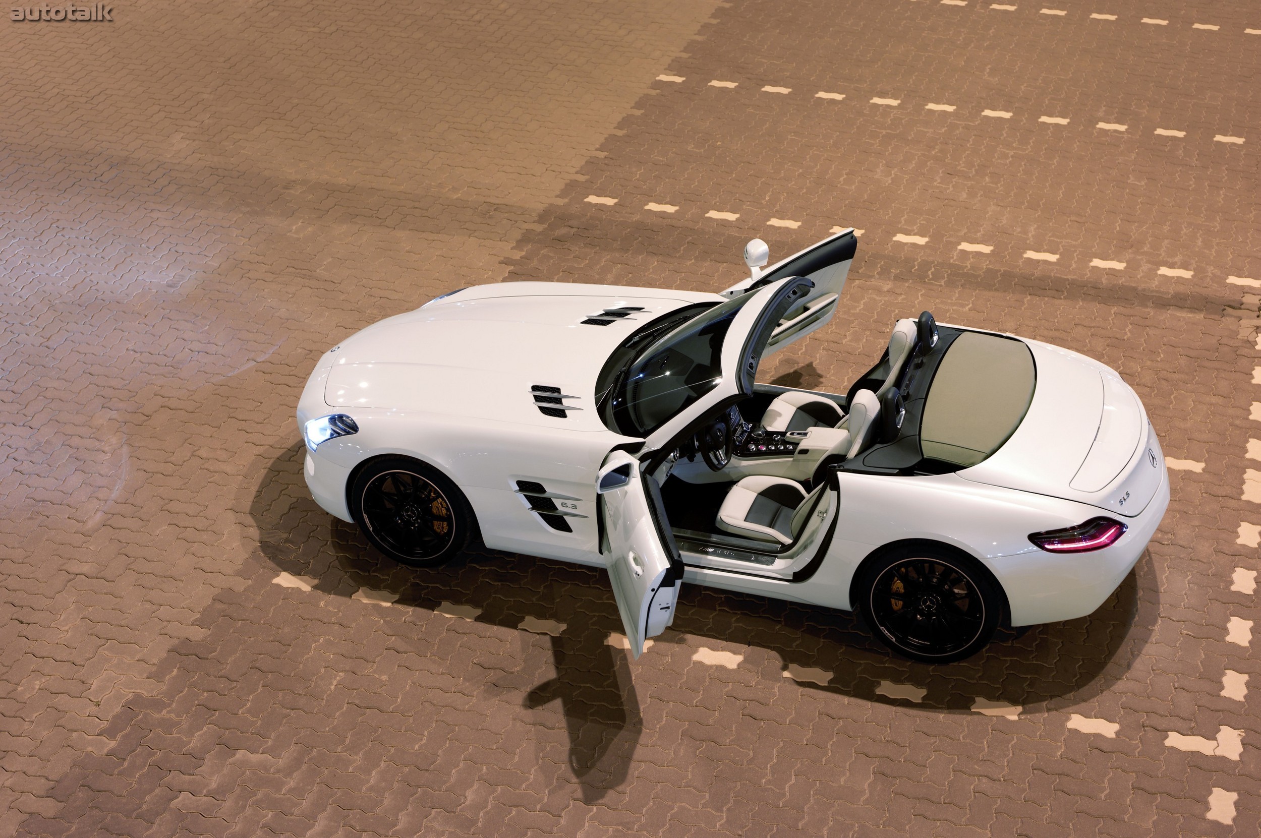 2012 Mercedes-Benz SLS AMG Roadster