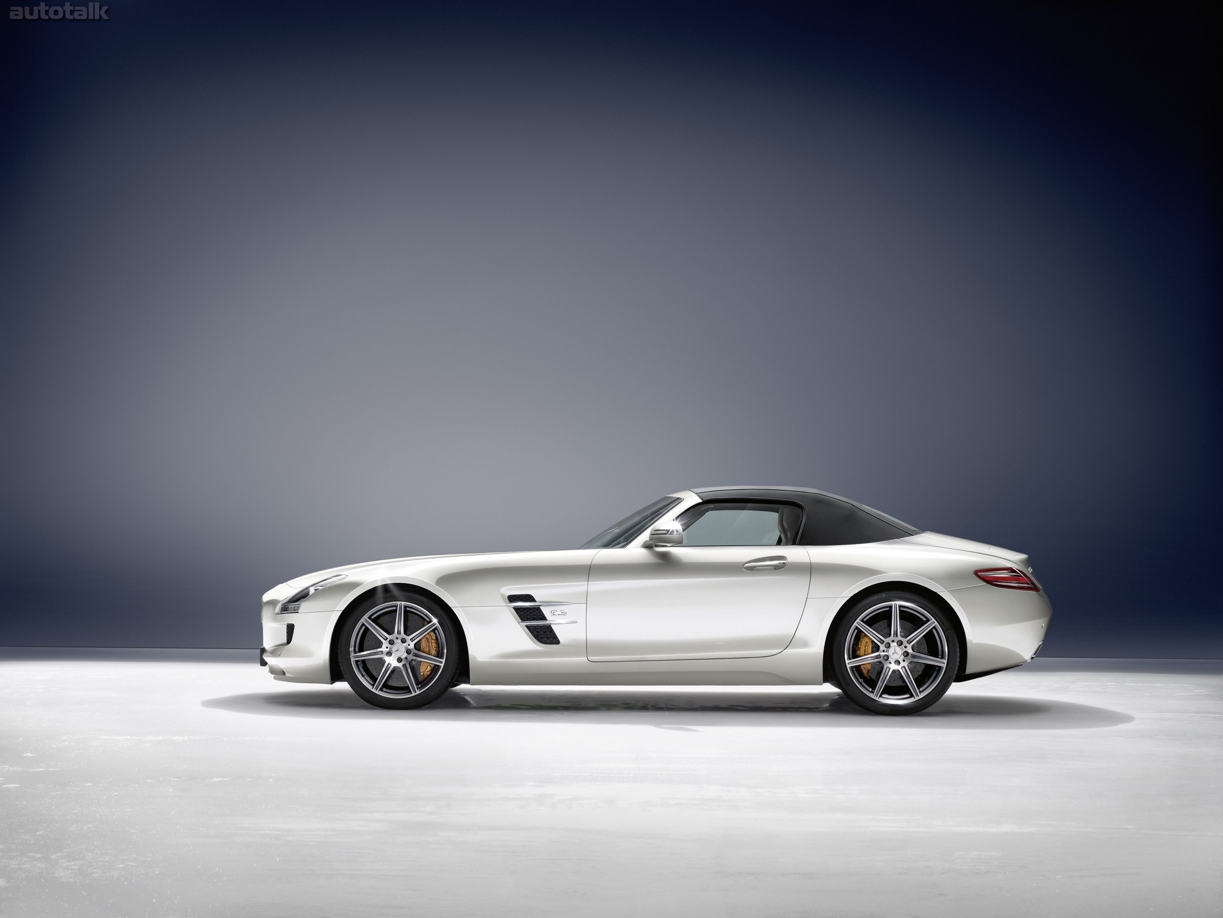 2012 Mercedes-Benz SLS AMG Roadster