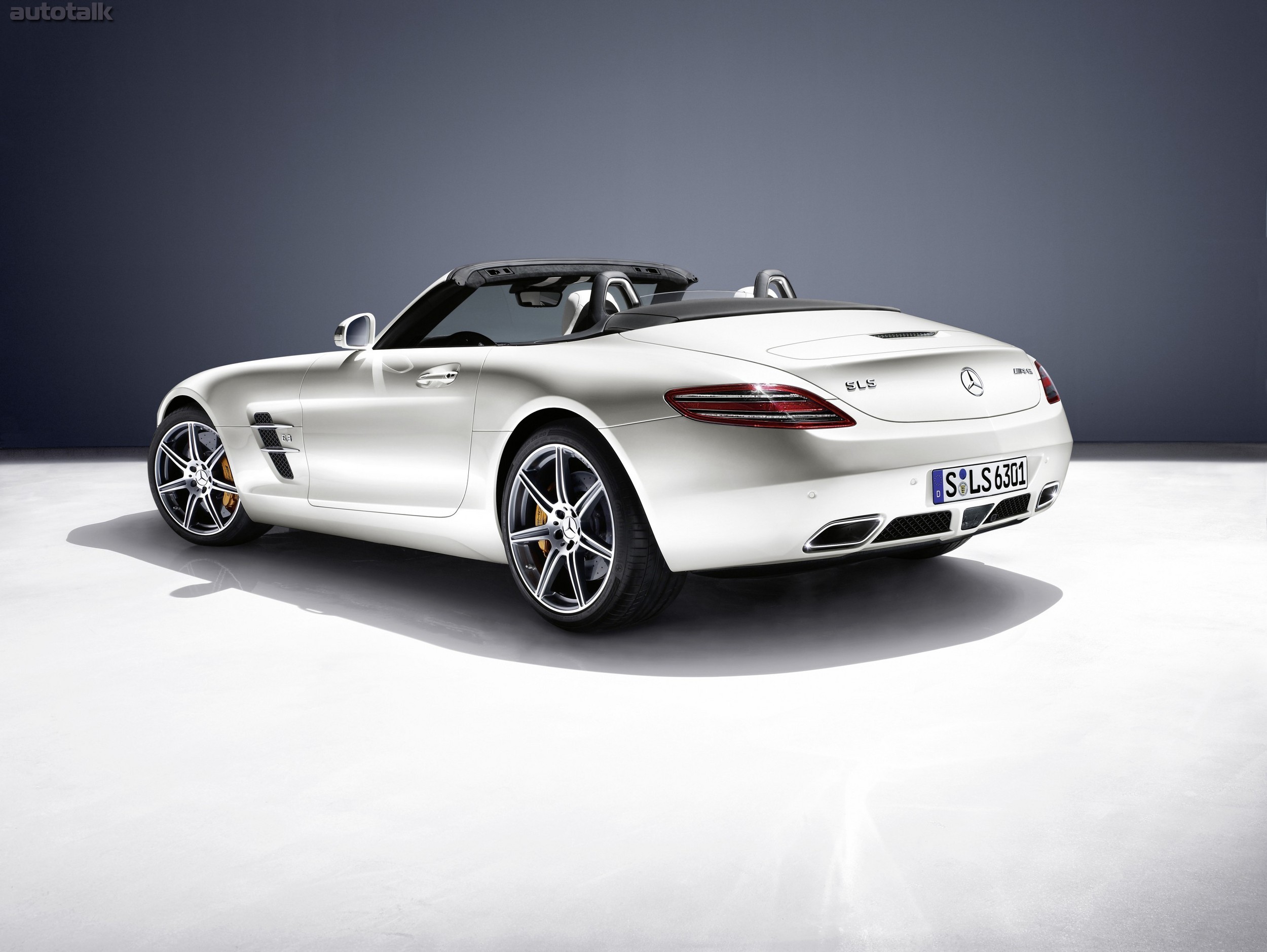 2012 Mercedes-Benz SLS AMG Roadster