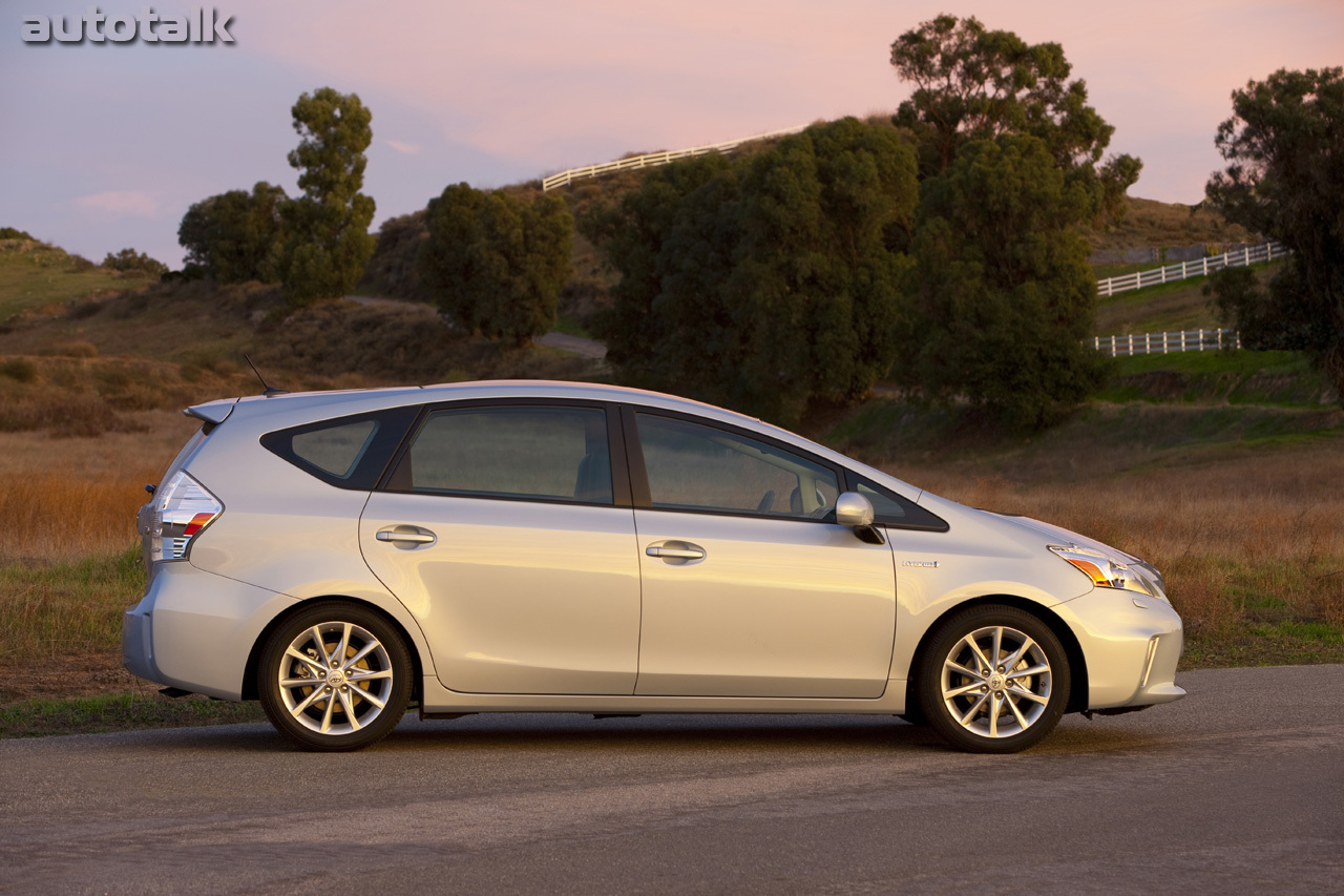 2012 Toyota Prius V