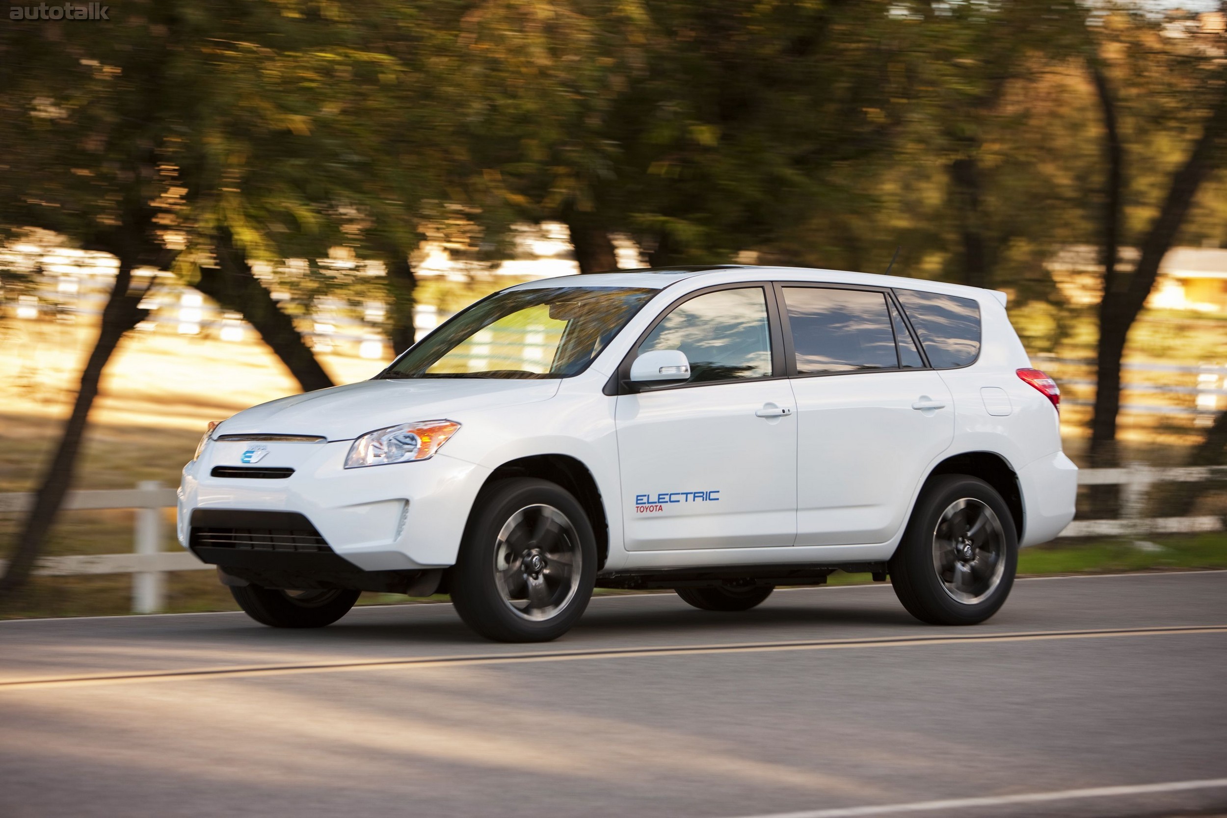 2012 Toyota RAV4 EV