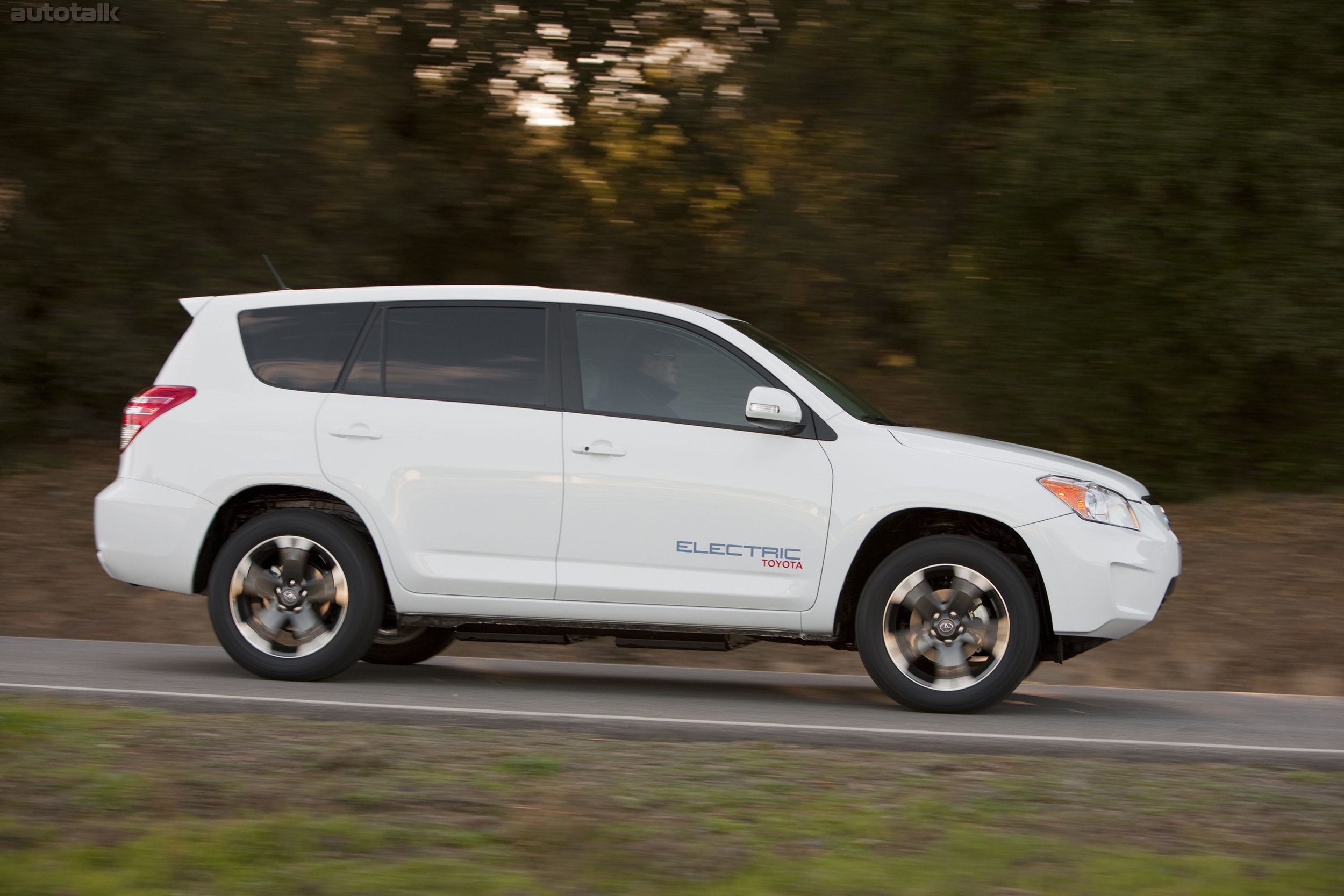 2012 Toyota RAV4 EV