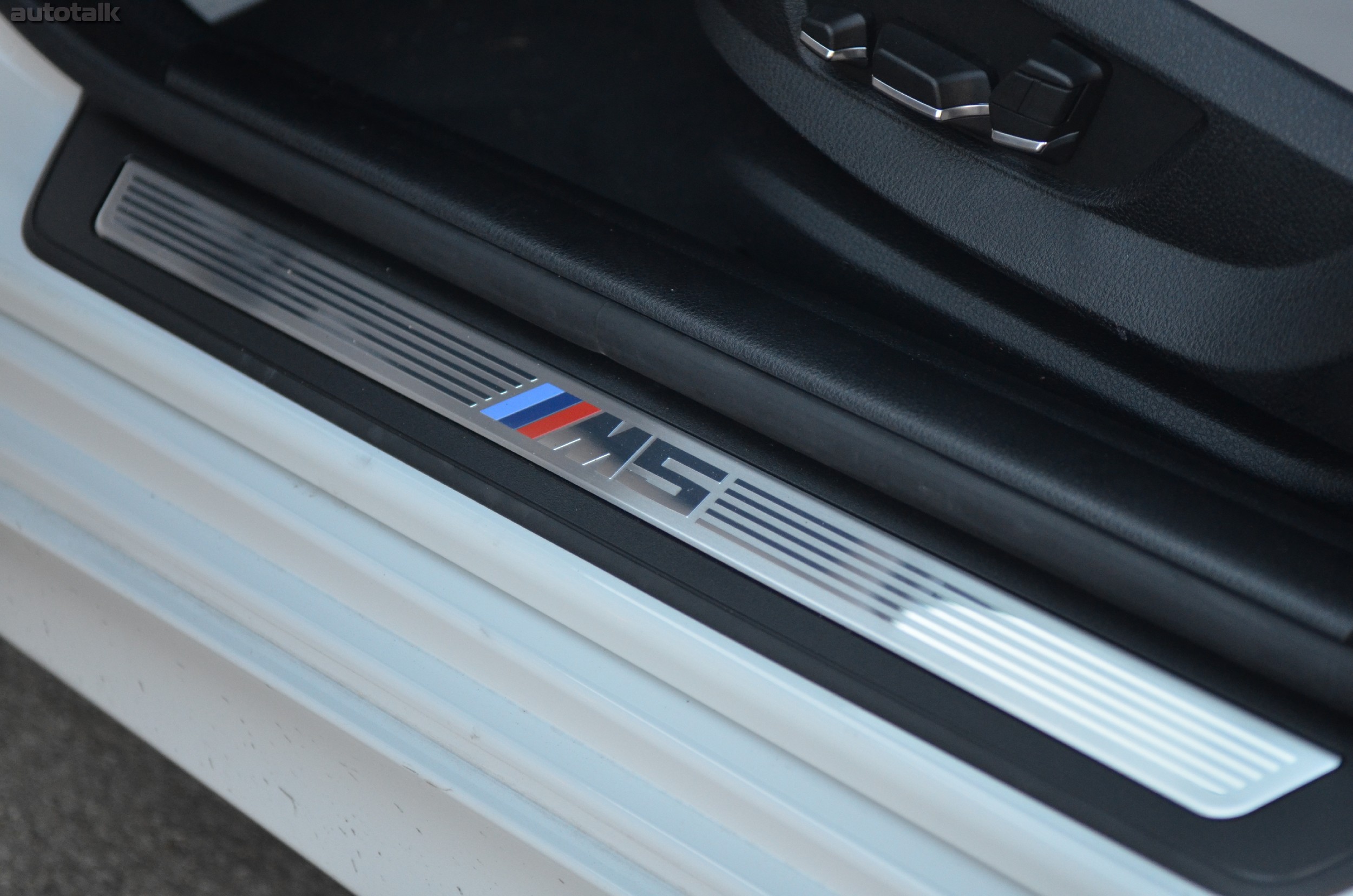 2013 BMW M5 Review