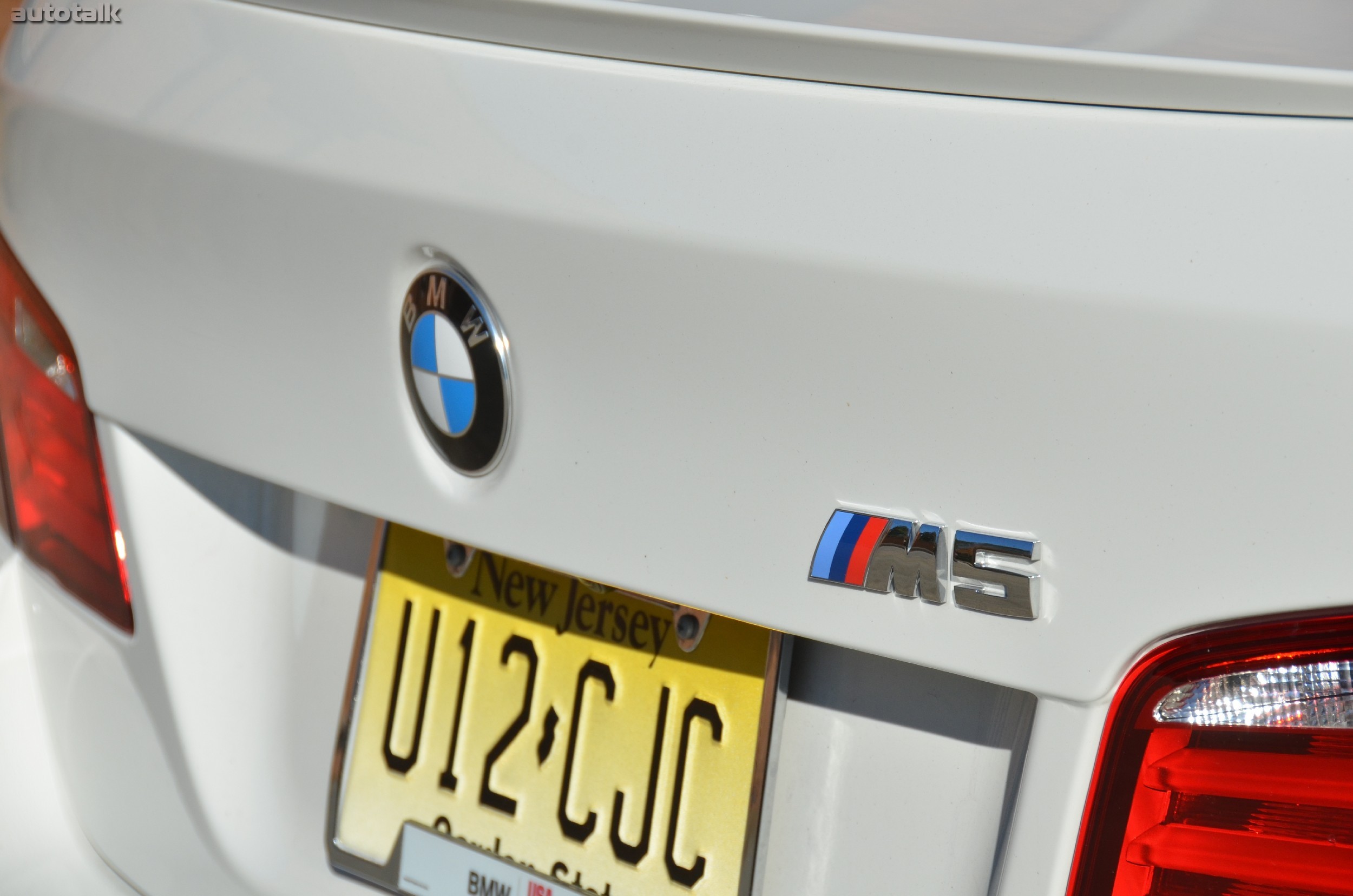 2013 BMW M5 Review